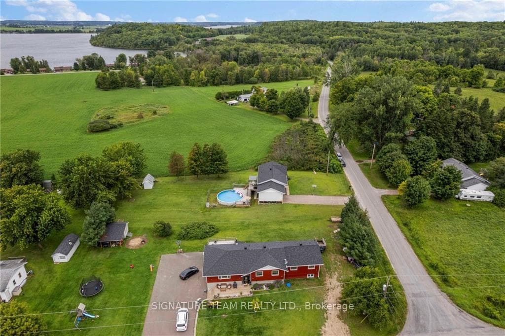 11 HYDRO BAY Road photo 7