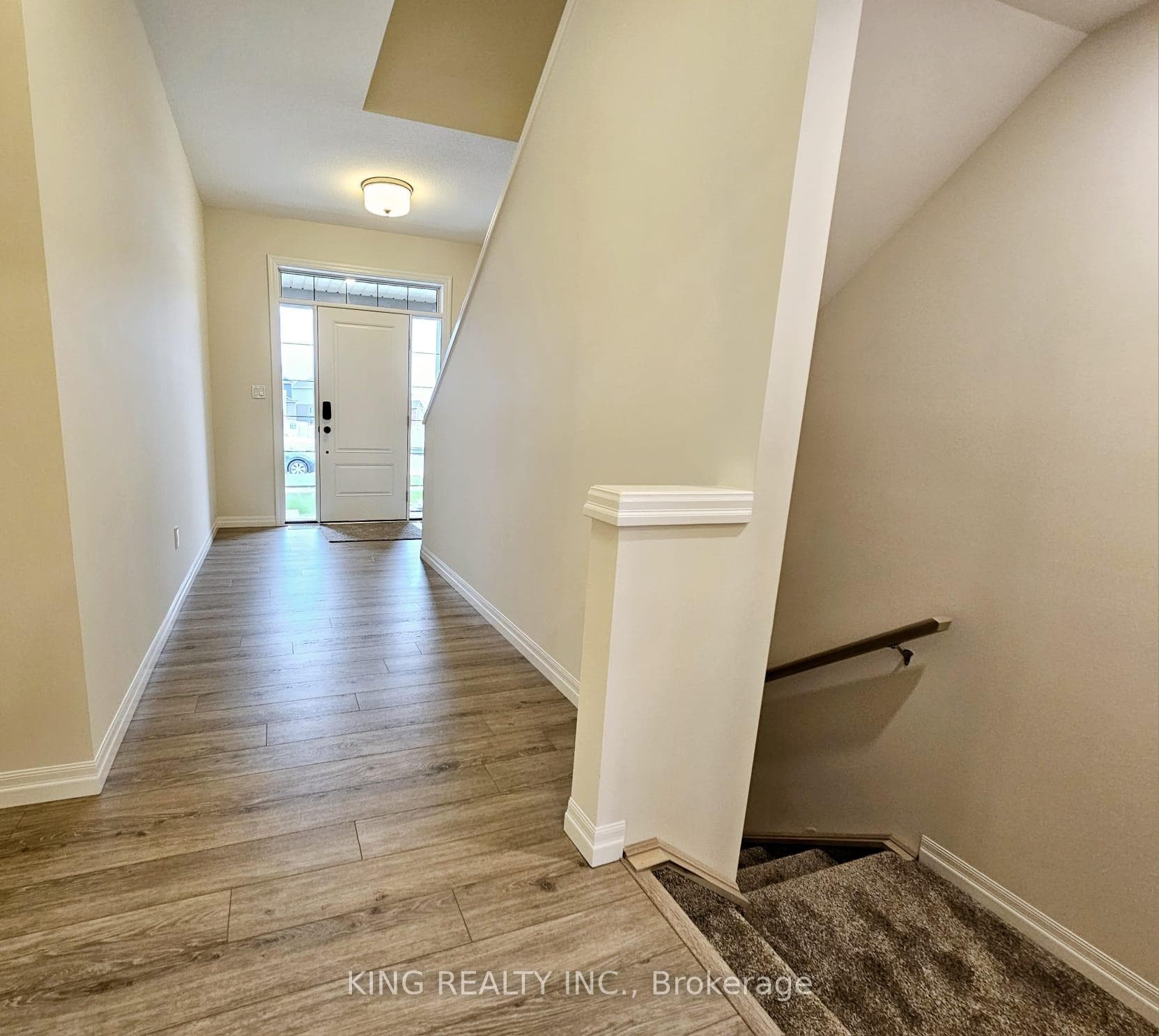 214 Renaissance Drive photo 6