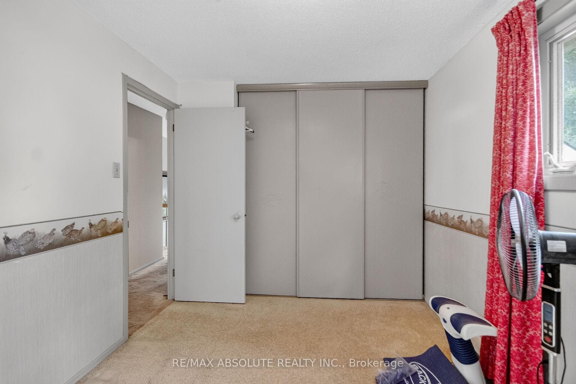 32 Sage Crescent photo 27