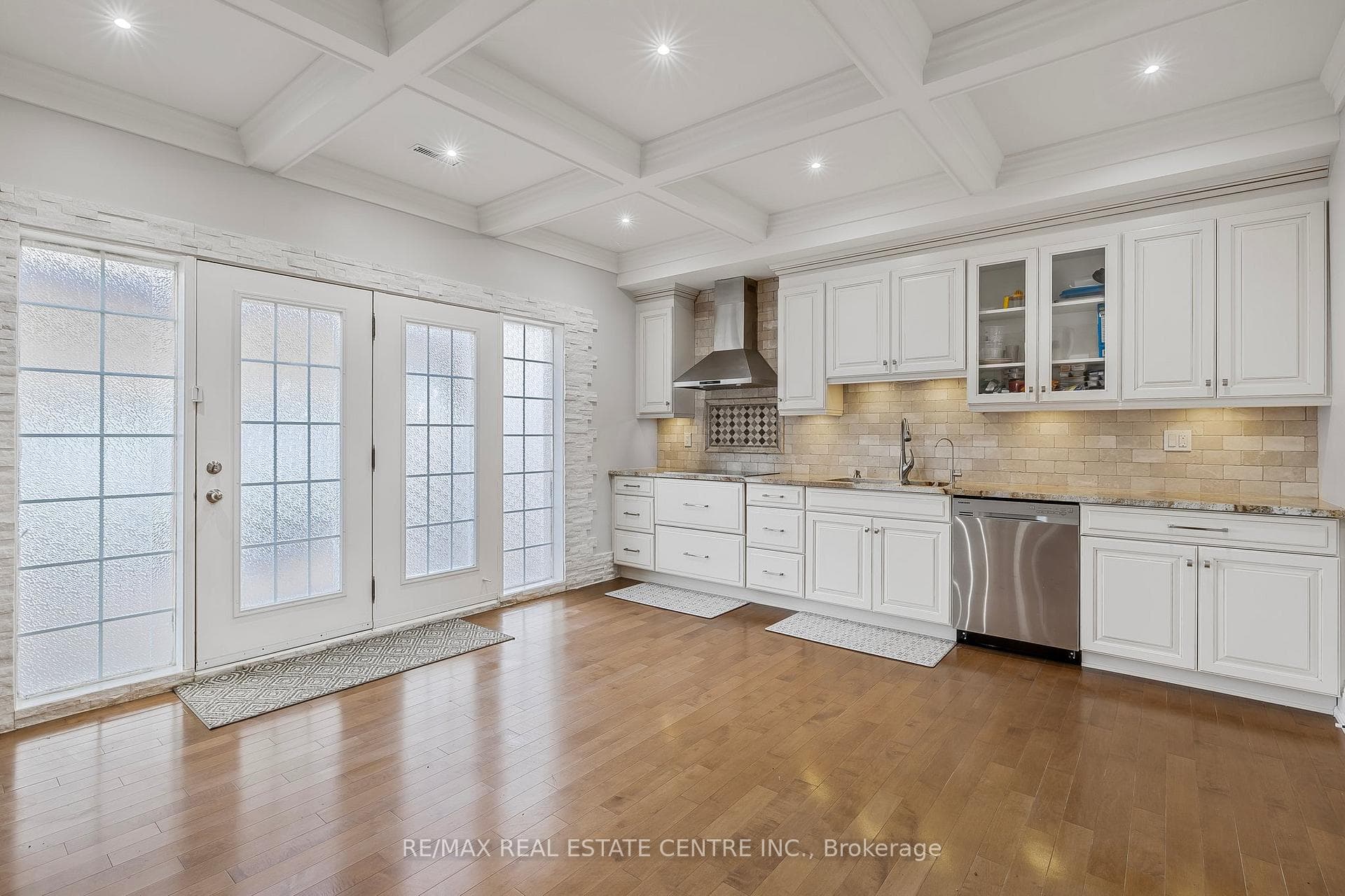 12 Orchard Drive photo 28