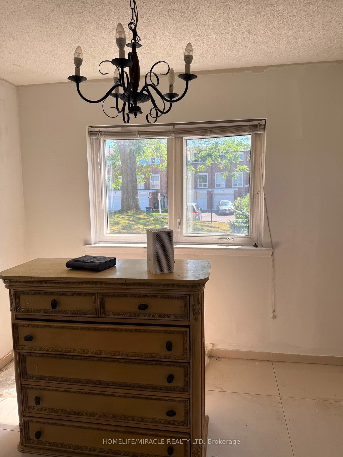 6429 Finch Avenue Unit 90 photo 4