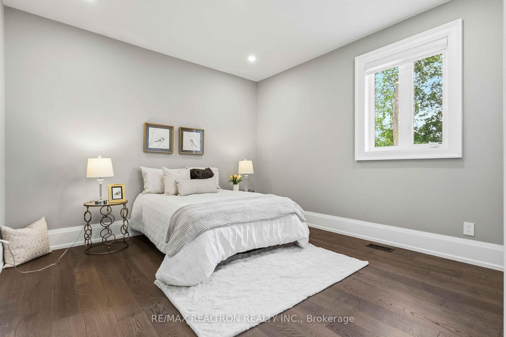 809 Fairview Avenue photo 31