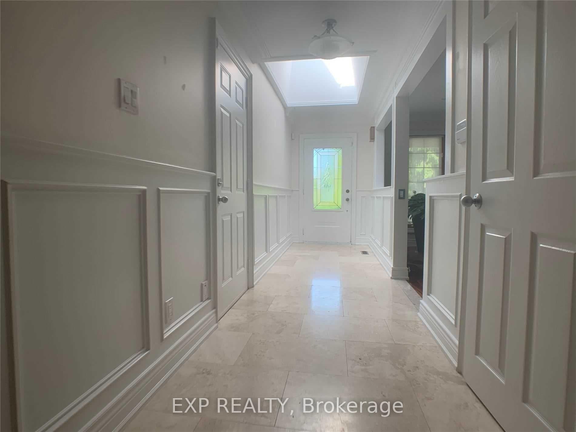 63 Cynthia Crescent photo 4