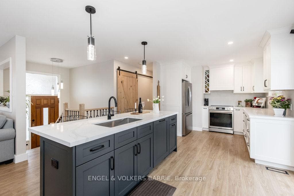 68 Ottaway Avenue photo 8