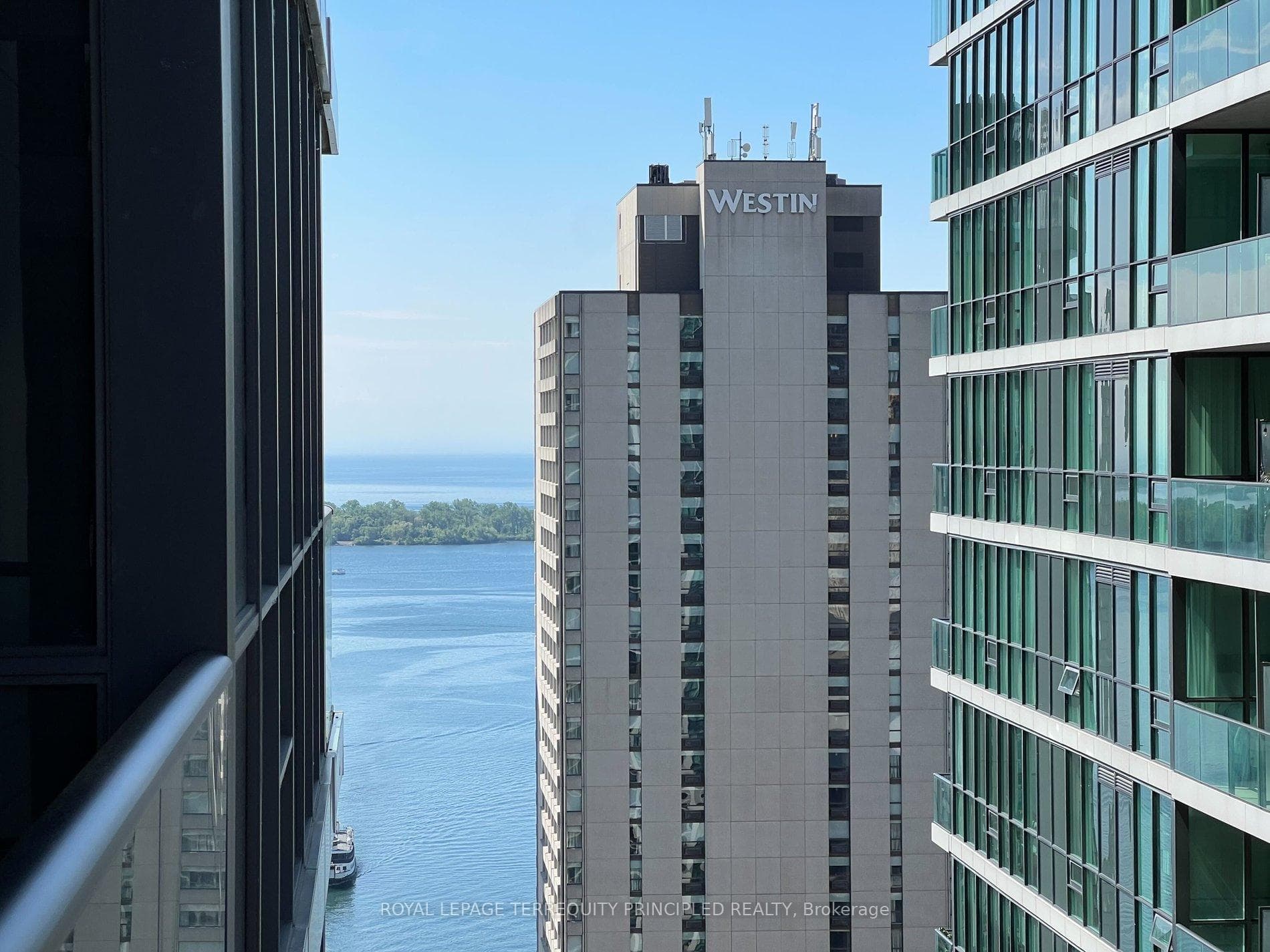 18 Harbour Street Unit 3011 photo 22