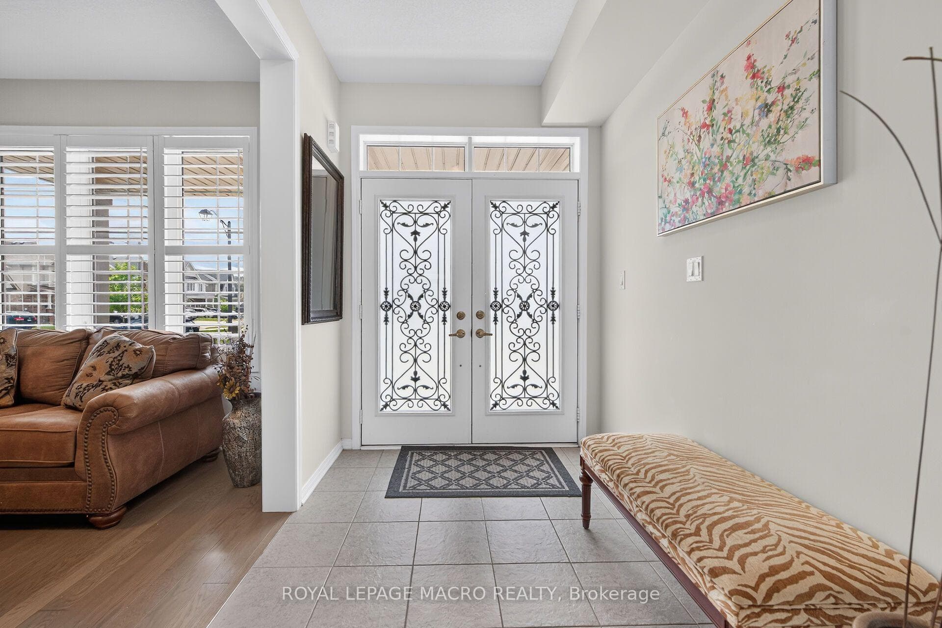 76 McWatters Street photo 5