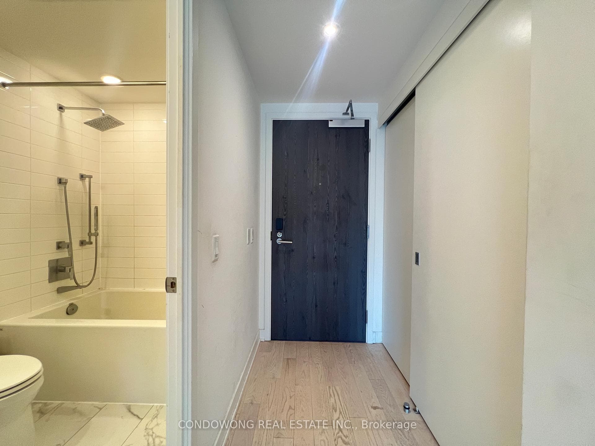 25 Richmond Street Unit 1115 photo 11