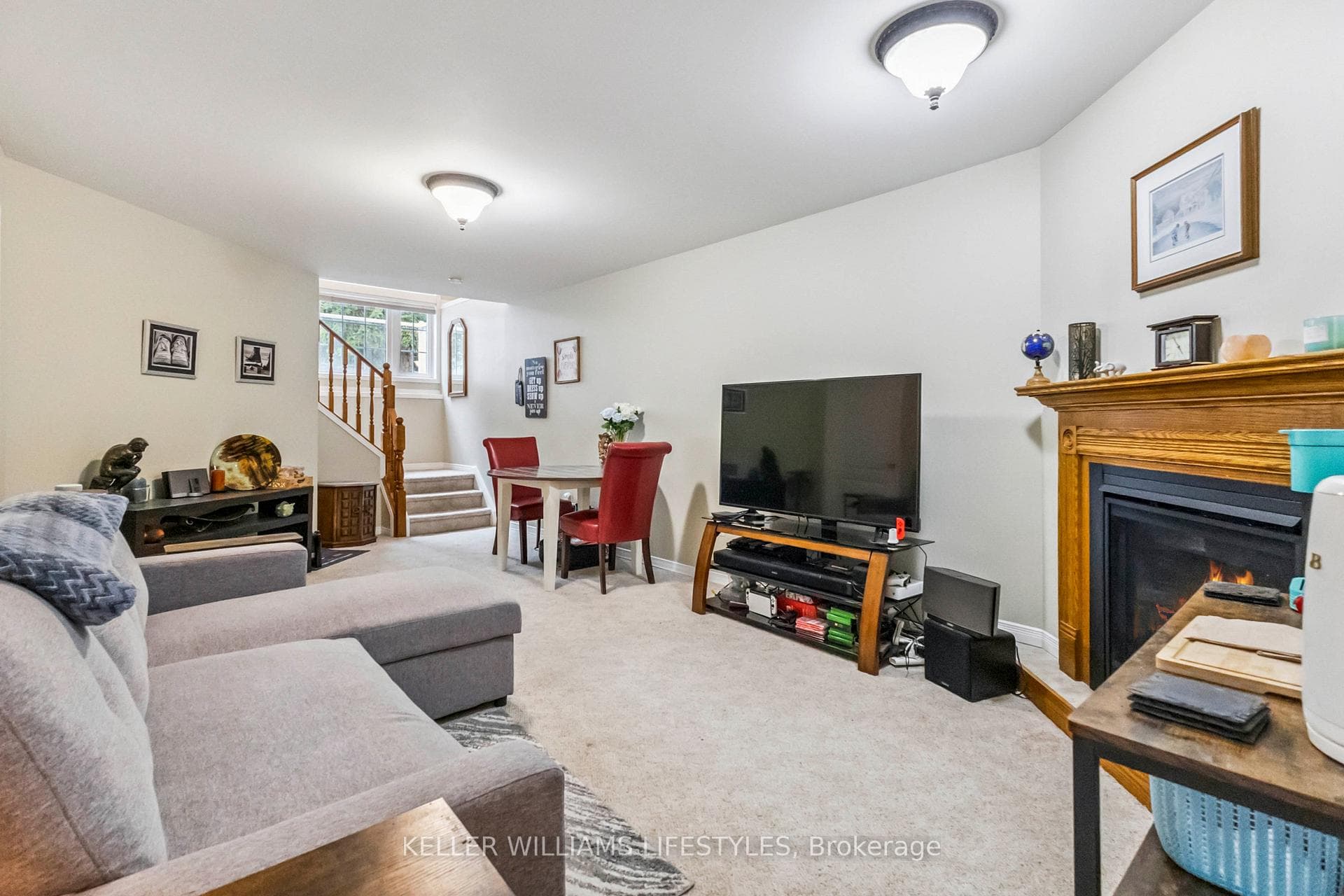 394 Brookhaven Place photo 29