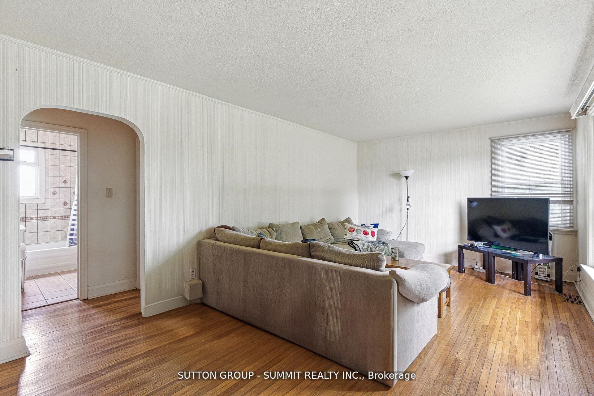 8555 Heritage Road photo 35