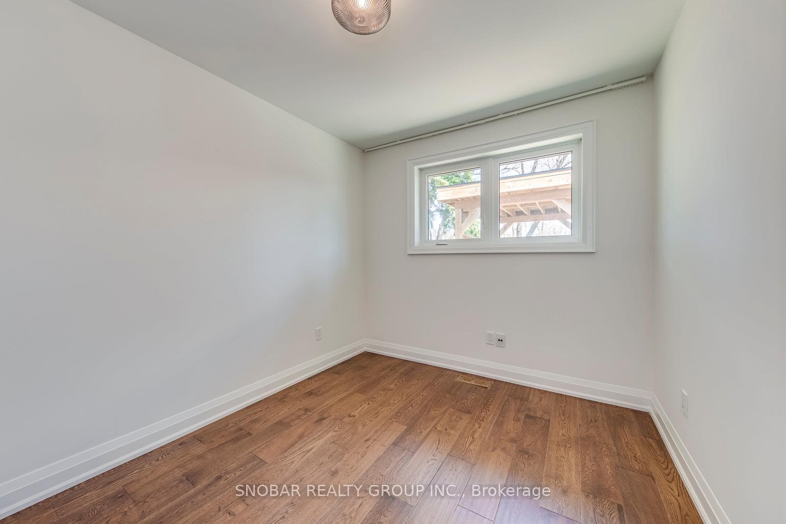 19 Vanderbrent Crescent photo 17