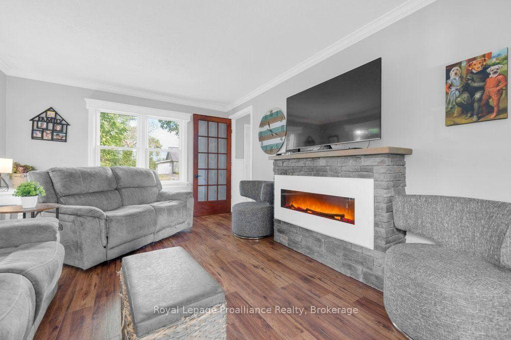 425 Rosebush Road photo 14