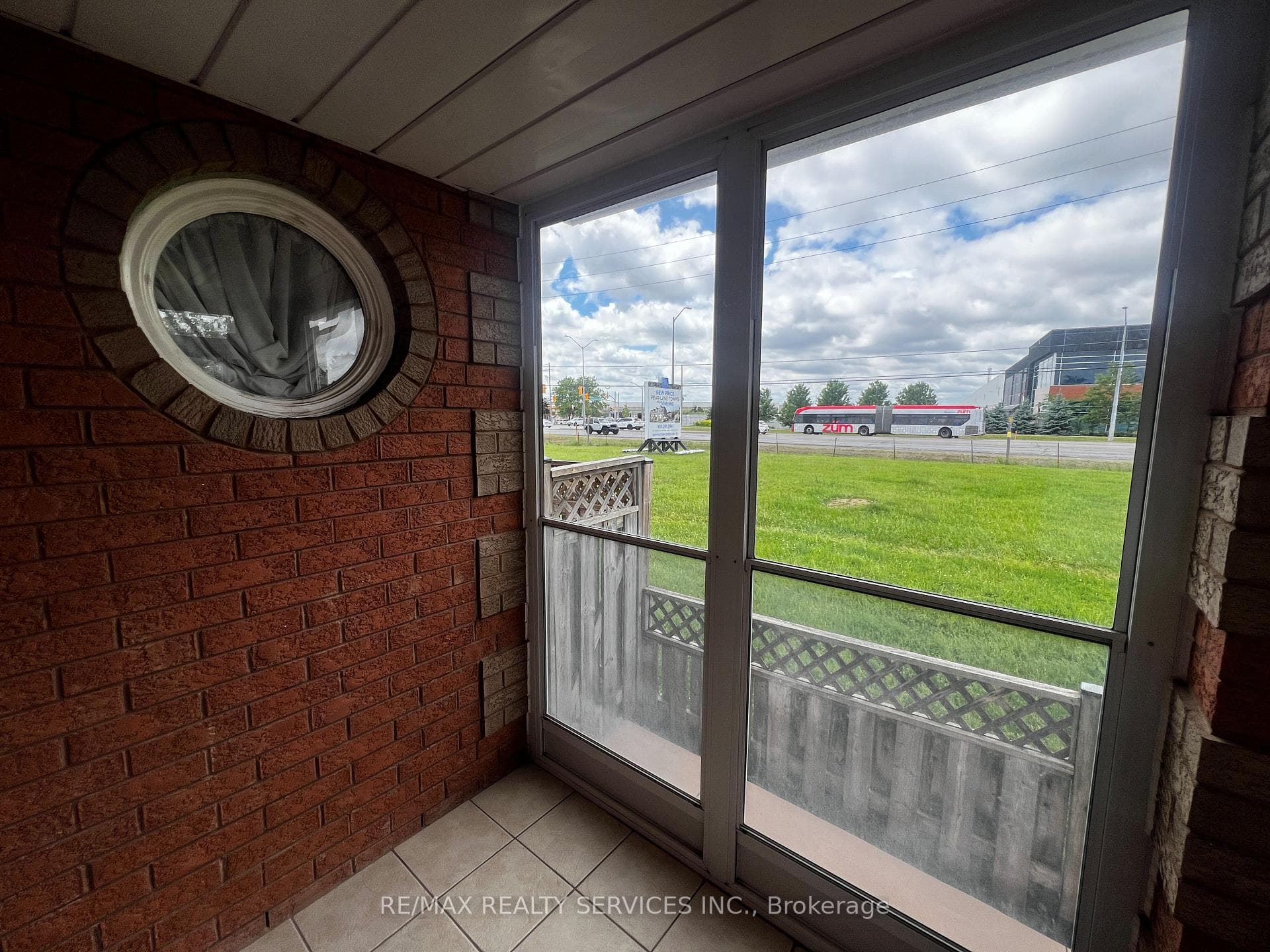59 Stanwell Drive photo 13