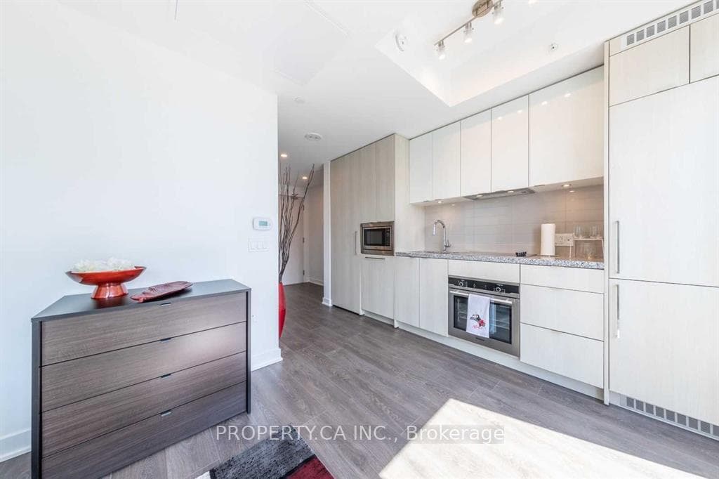 115 Blue Jays Way Unit 4008 photo 13