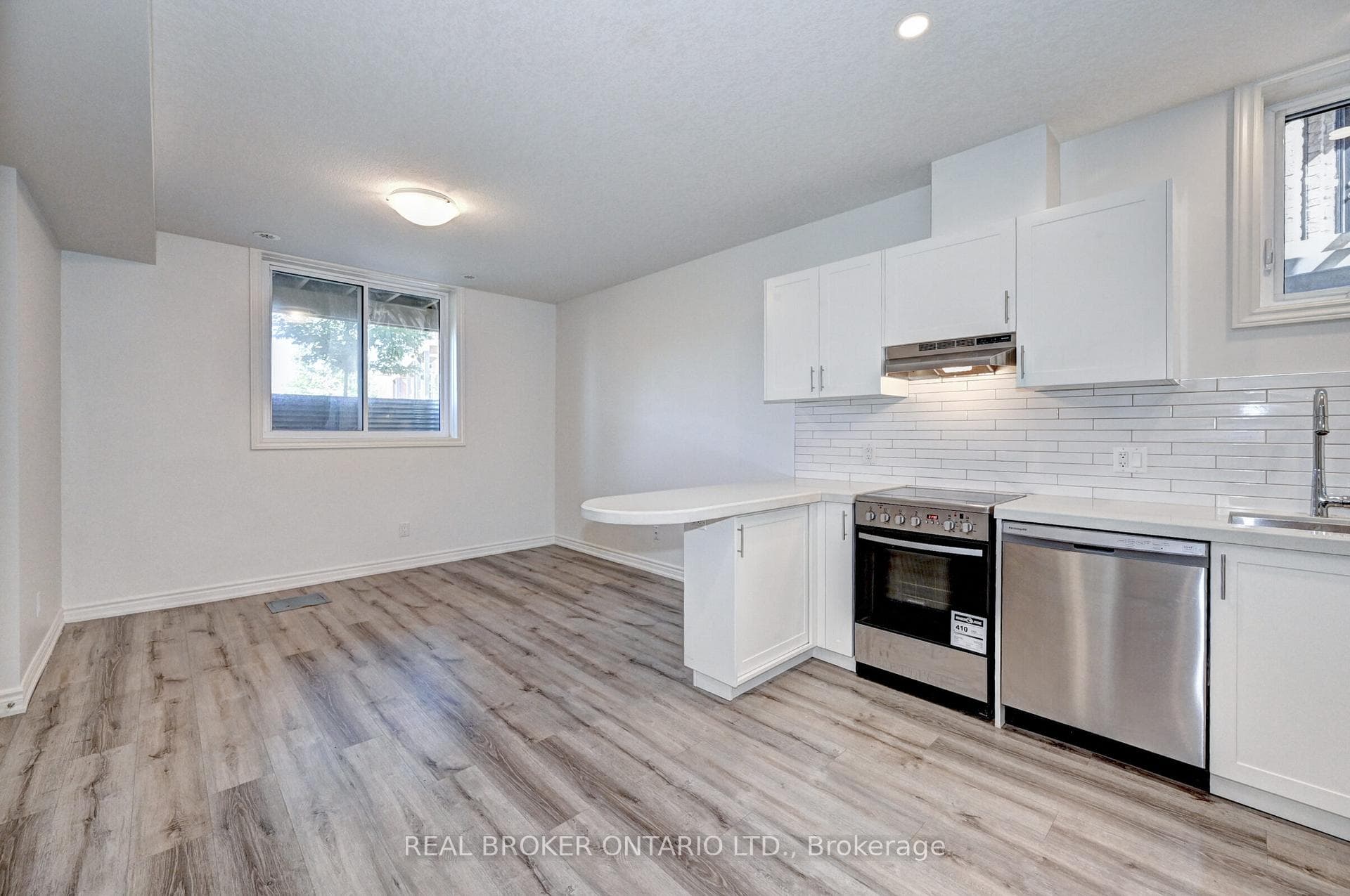164 Heiman Street Unit 8A photo 6