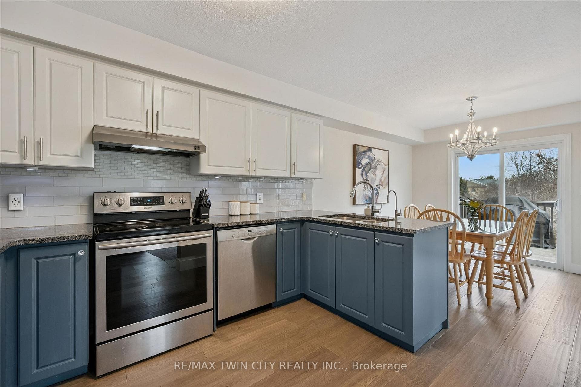 468 Doon South Drive Unit 7 photo 10
