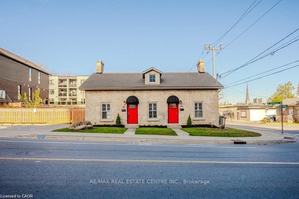 16 St Andrews Street photo 3