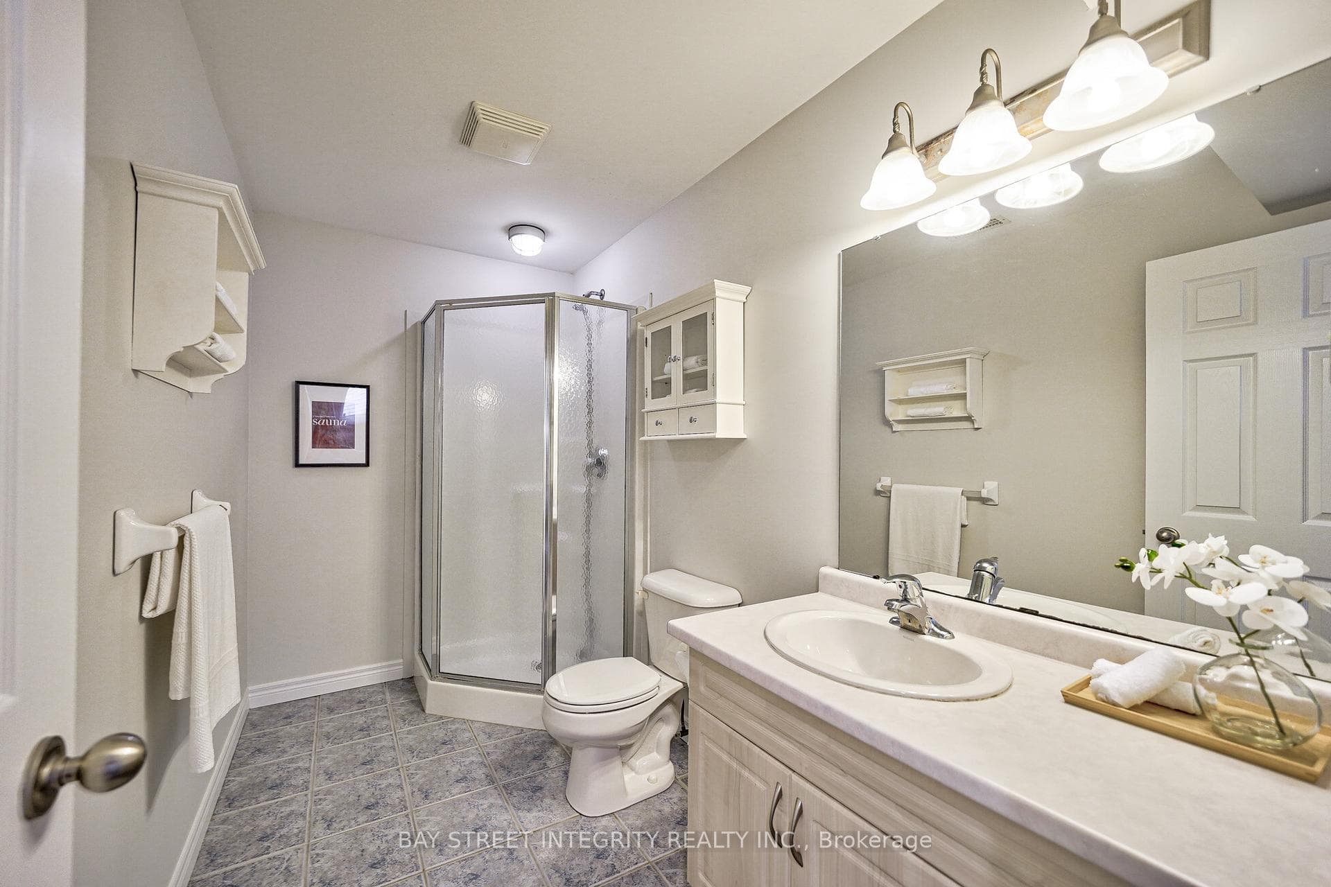 95 Mcguiness Drive photo 32