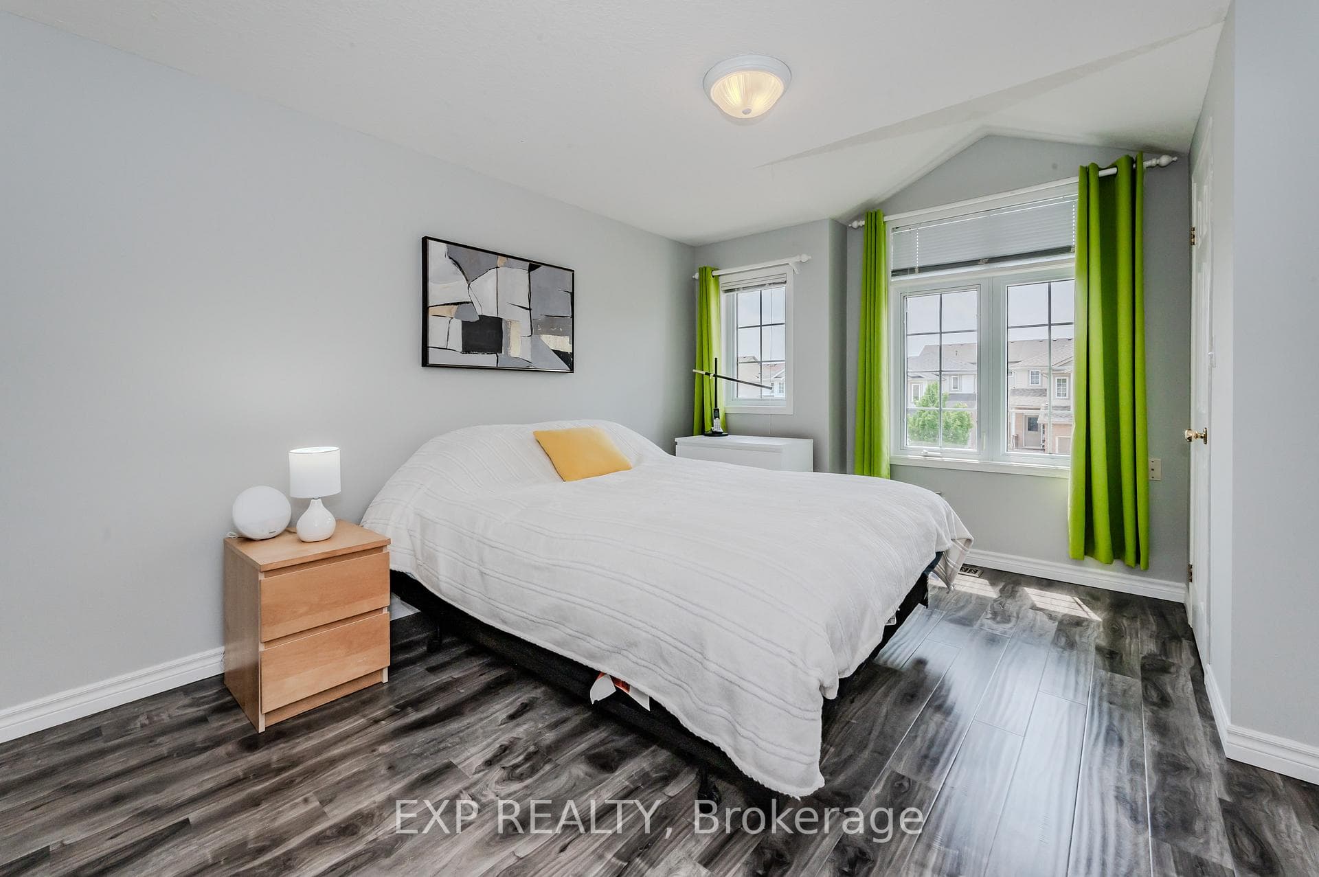 42 Bridlewreath Street photo 17