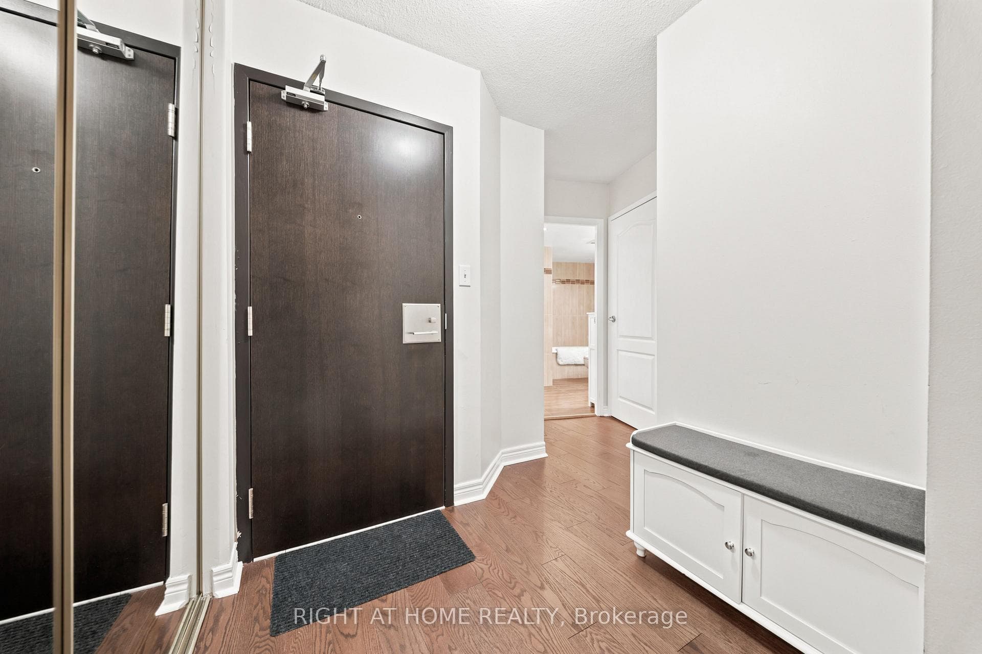 25 The Esplanade N/A Unit 1610 photo 3