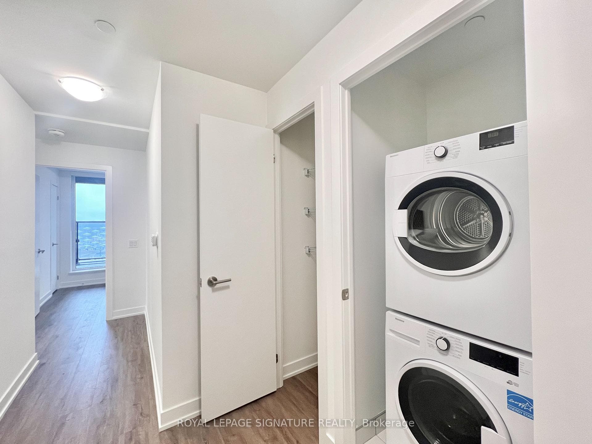 1 Quarrington Lane Unit 1609 photo 25