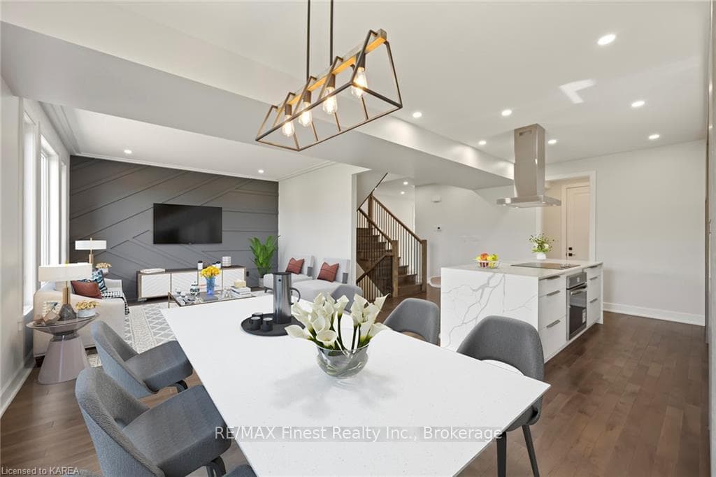 20 PARK Crescent photo 16