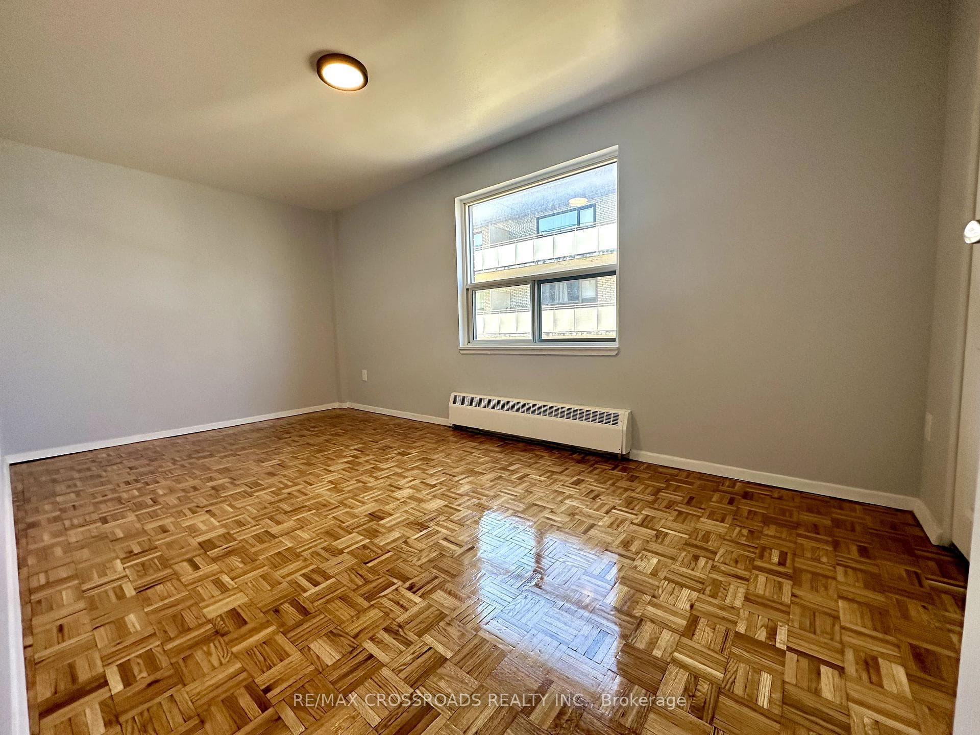 1191 Ellesmere Road Unit 202 photo 8