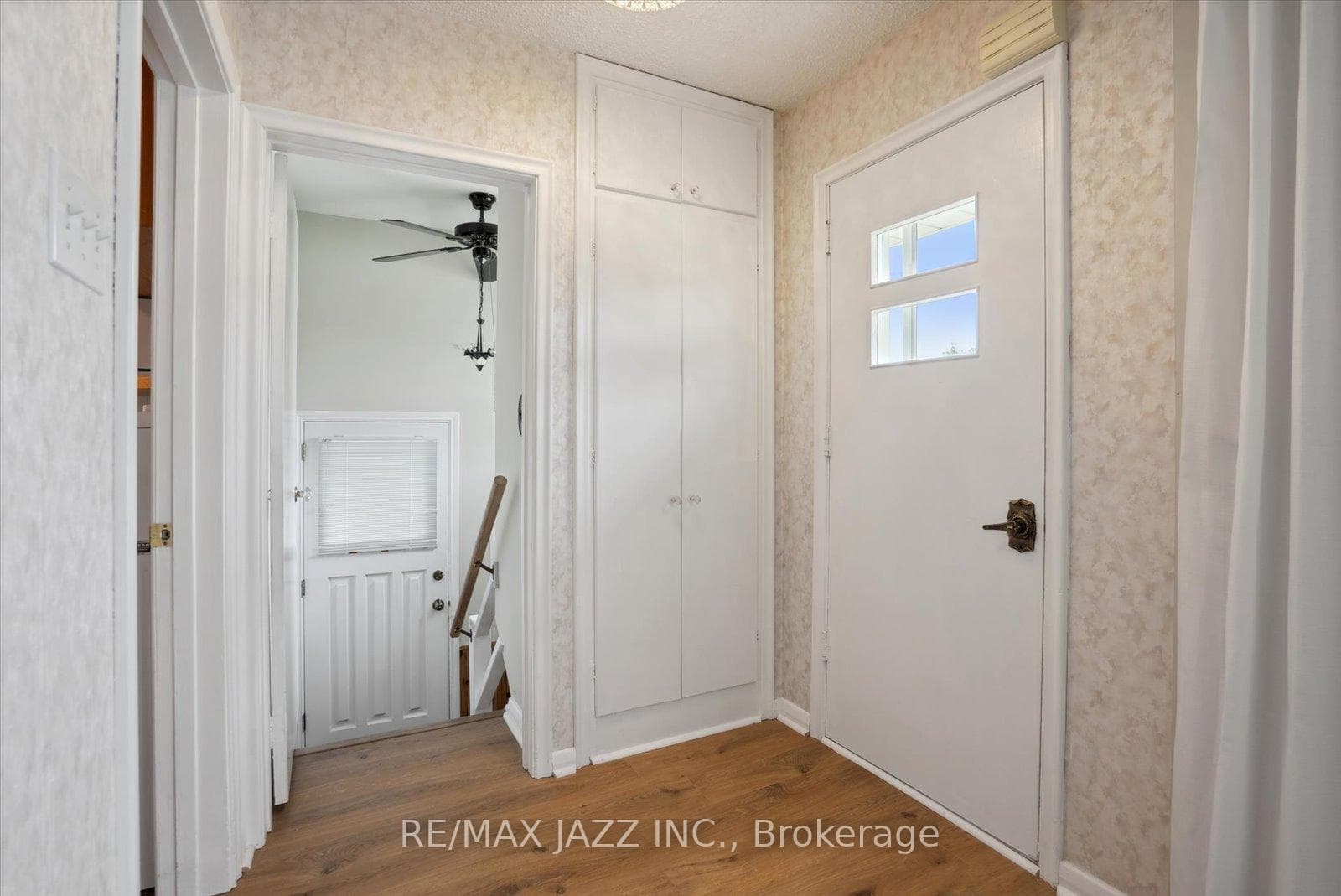 38 Terraview Boulevard photo 4