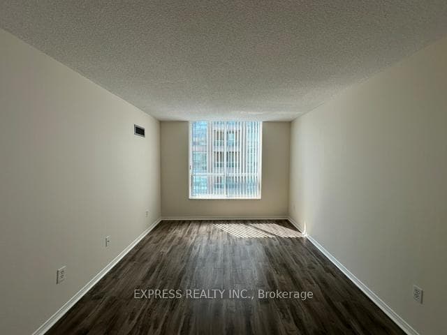 29 Pemberton Avenue Unit PH02 photo 8