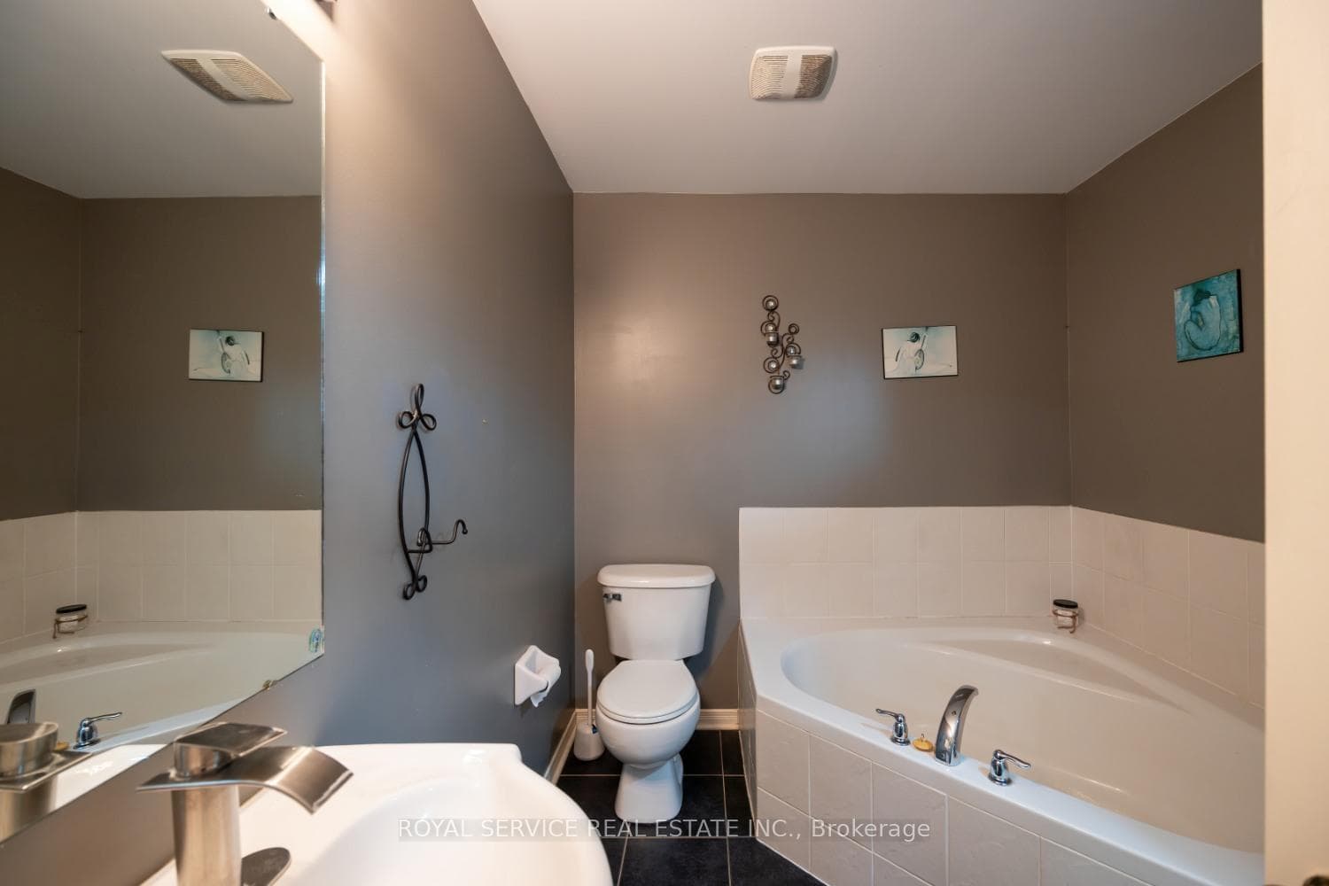 89 Brookside Street photo 23