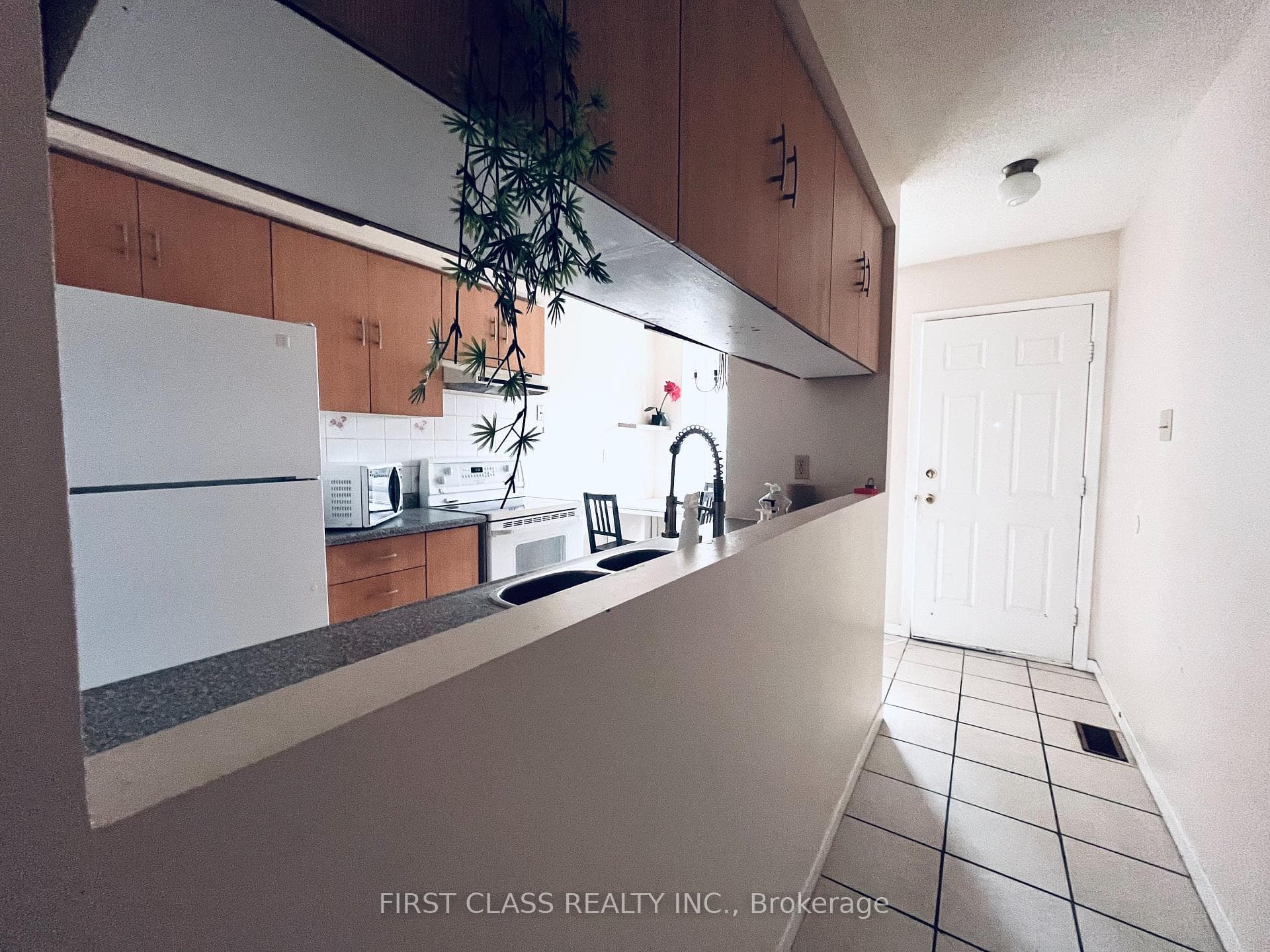 53 Spring Forest Square photo 2