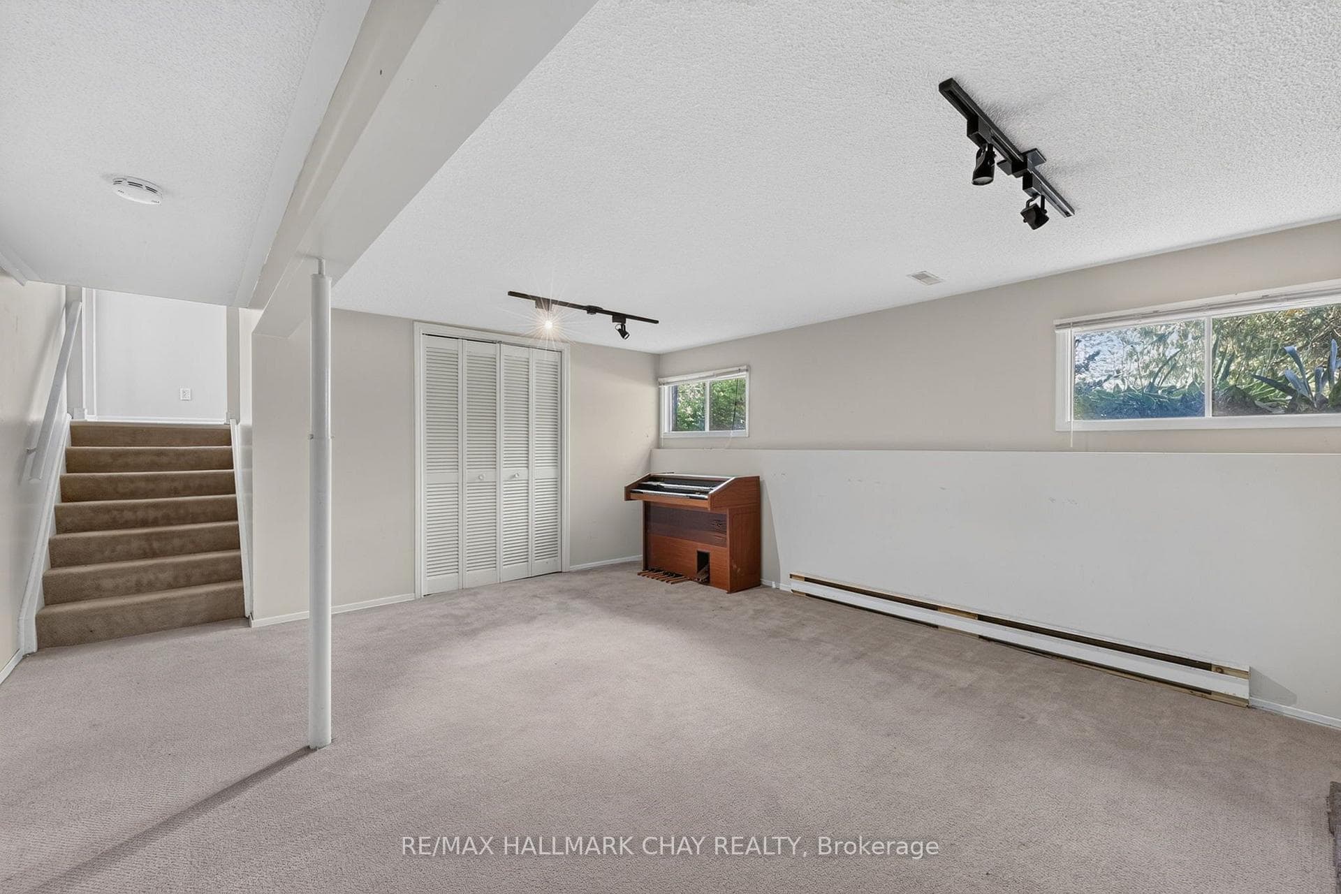 23 Pine Park Boulevard photo 24