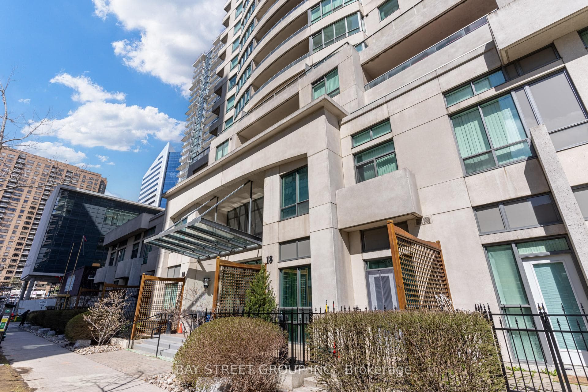 18 Spring Garden Avenue Unit 1201 photo 2