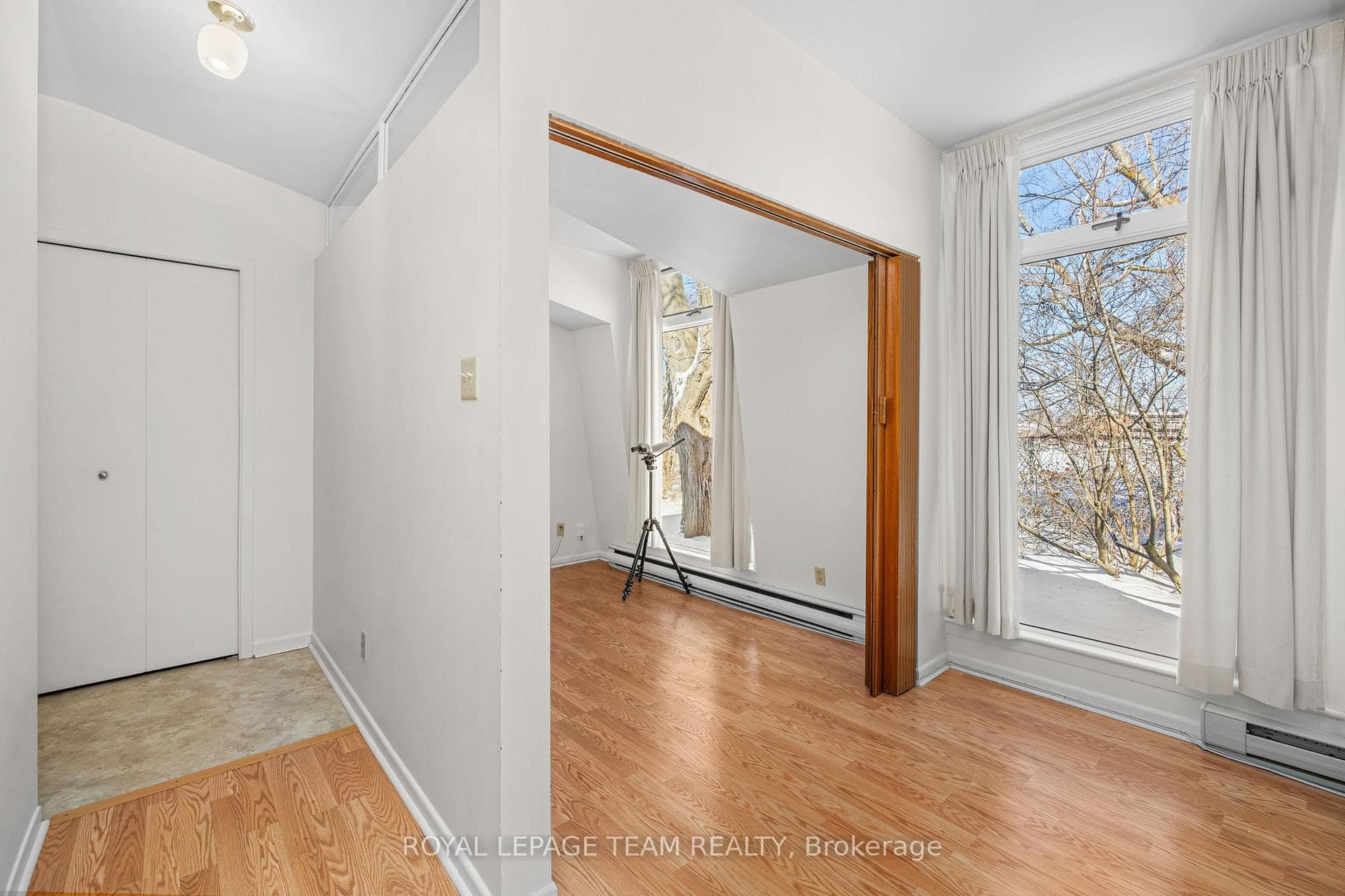 7 Kimberley Road photo 29