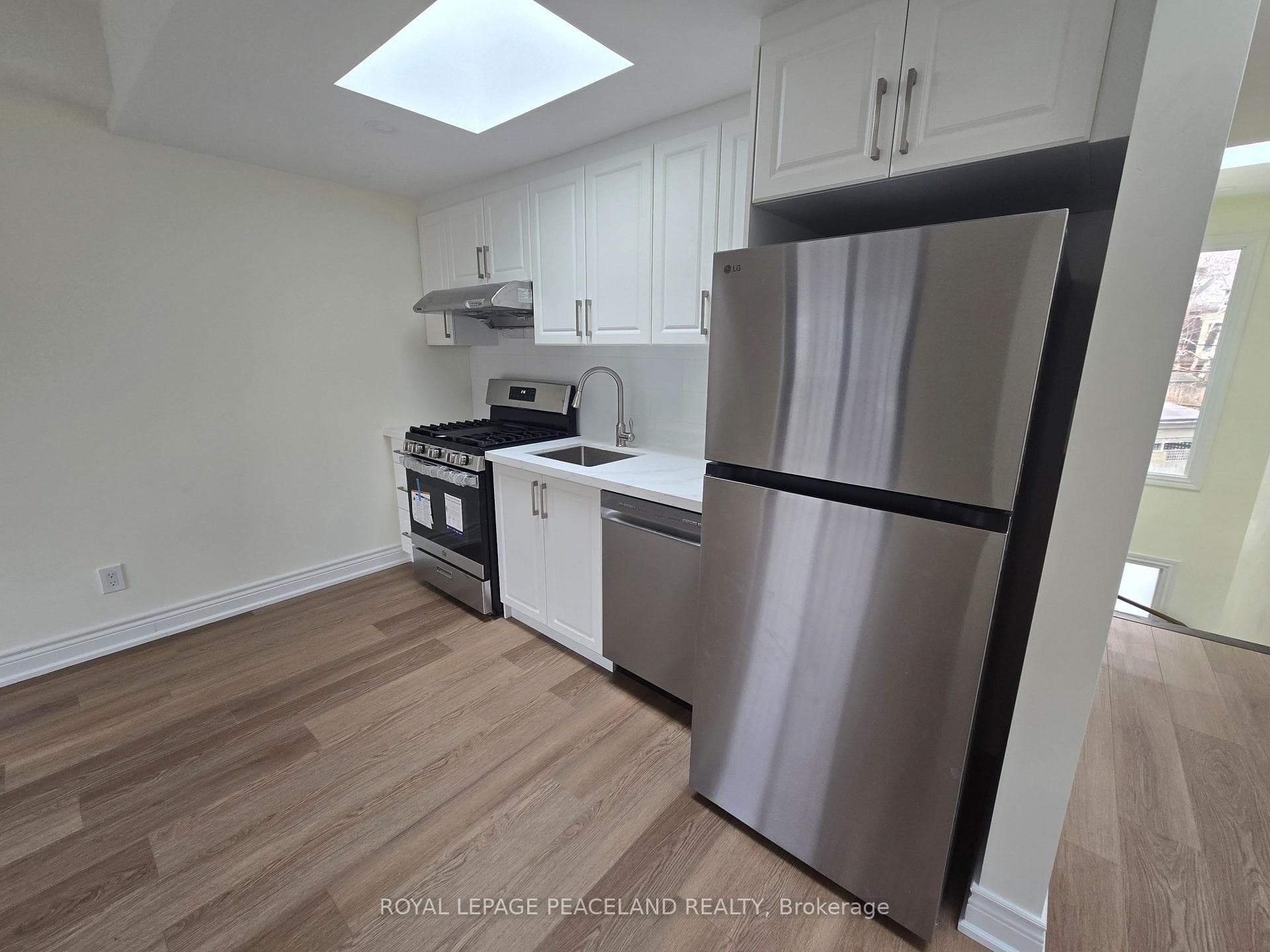 558 Spadina Crescent Unit LanewayHse 2nd Flr photo 4