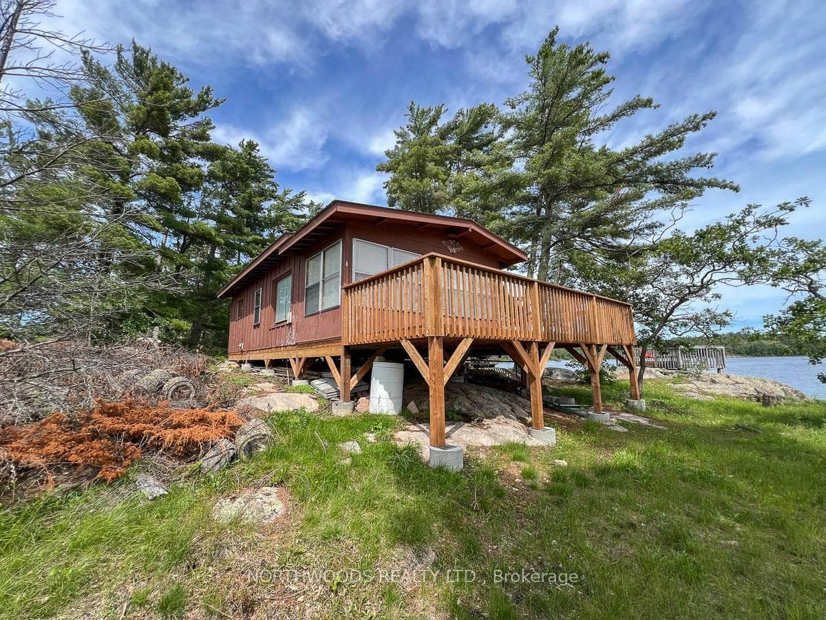 Island G2261 photo 18