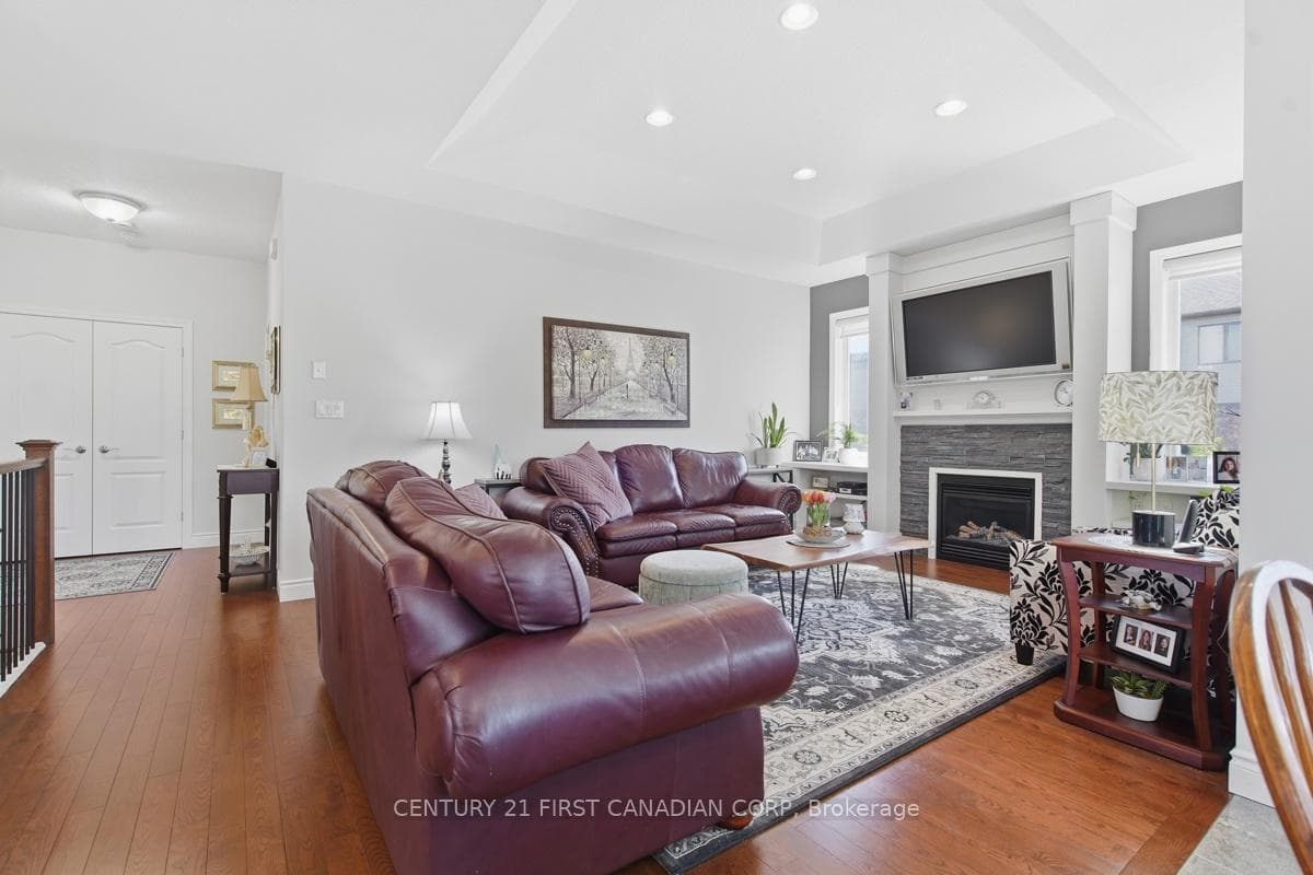 2035 Coronation Drive photo 19