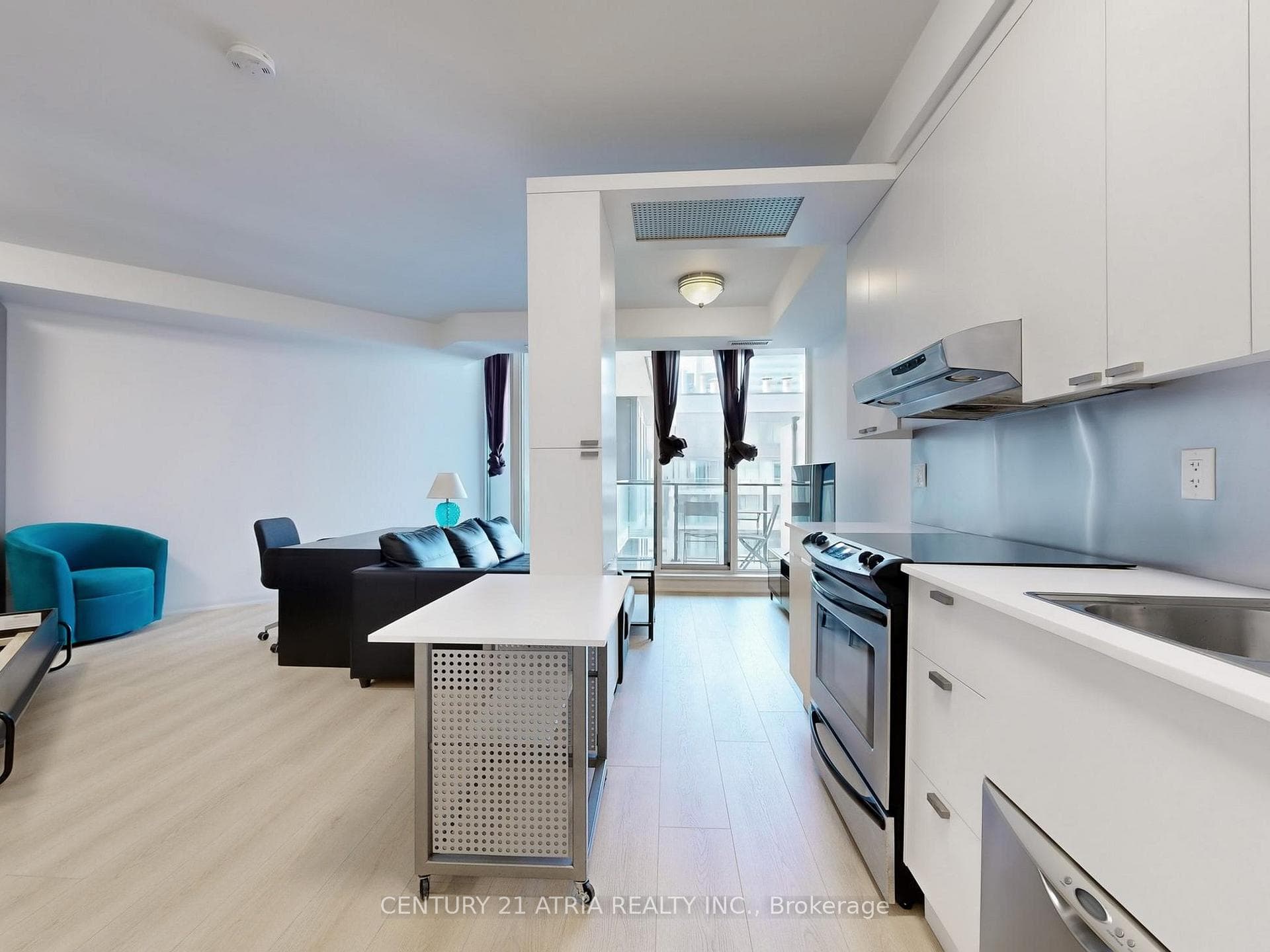 111 Elizabeth Street Unit 1809 photo 7