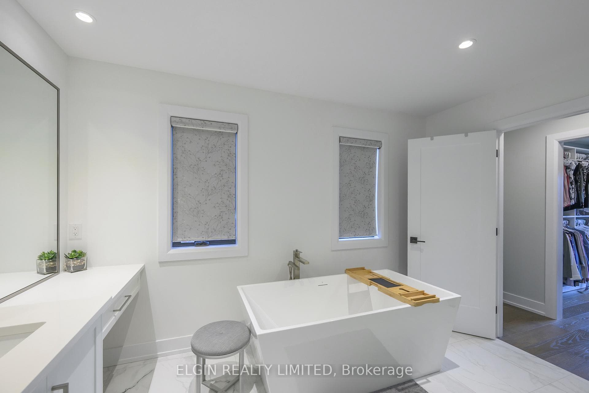 107 Optimist Drive photo 26