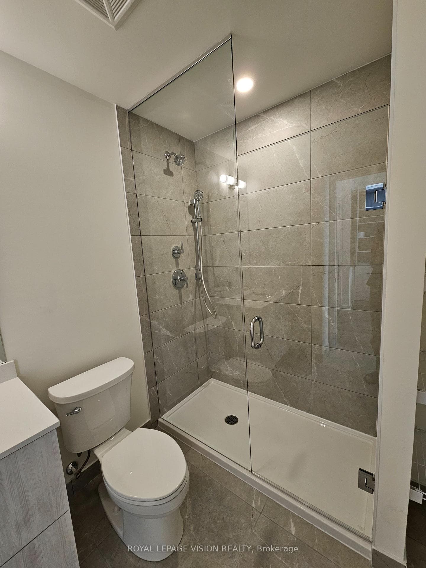 6 David Eyer Road Unit 112 photo 3