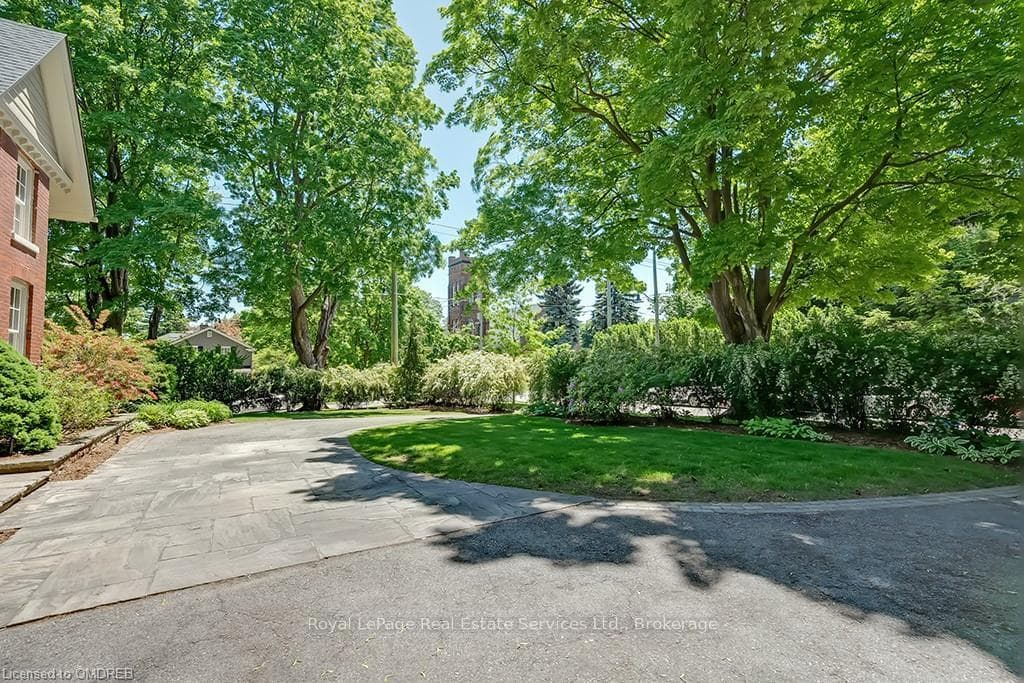 65 THOMAS Street photo 42