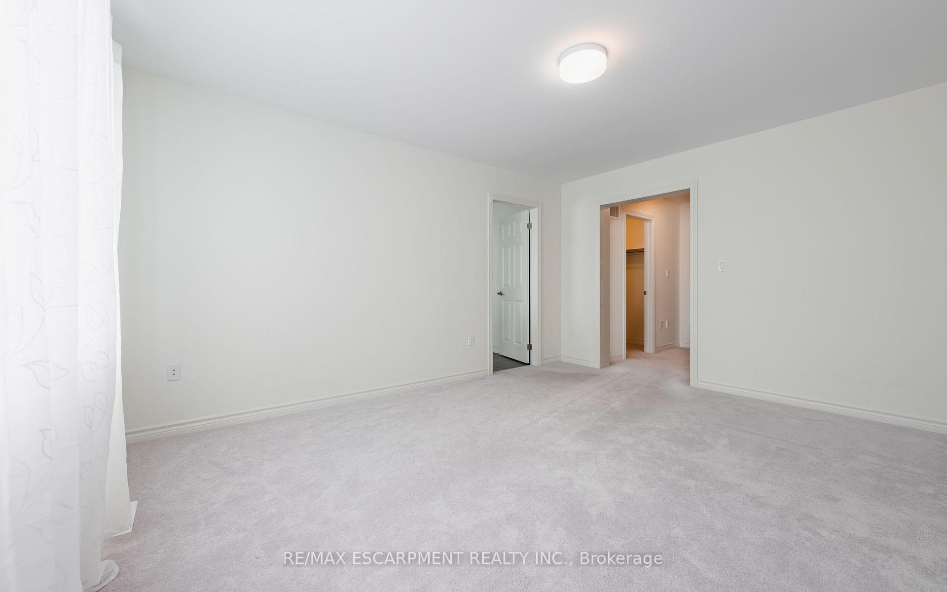 48 Sparrow Way photo 36