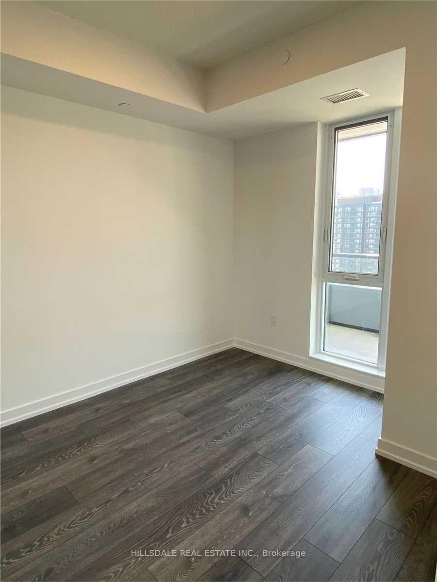 225 Sumach Street Unit 2206 photo 4