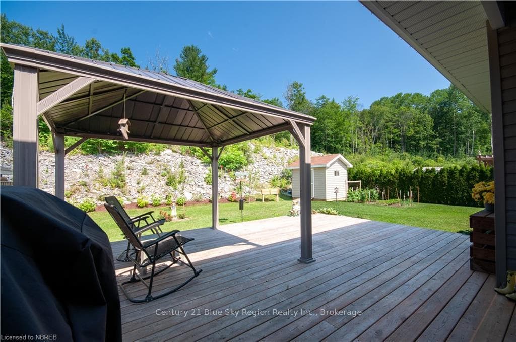340 GOLF CLUB Road photo 15