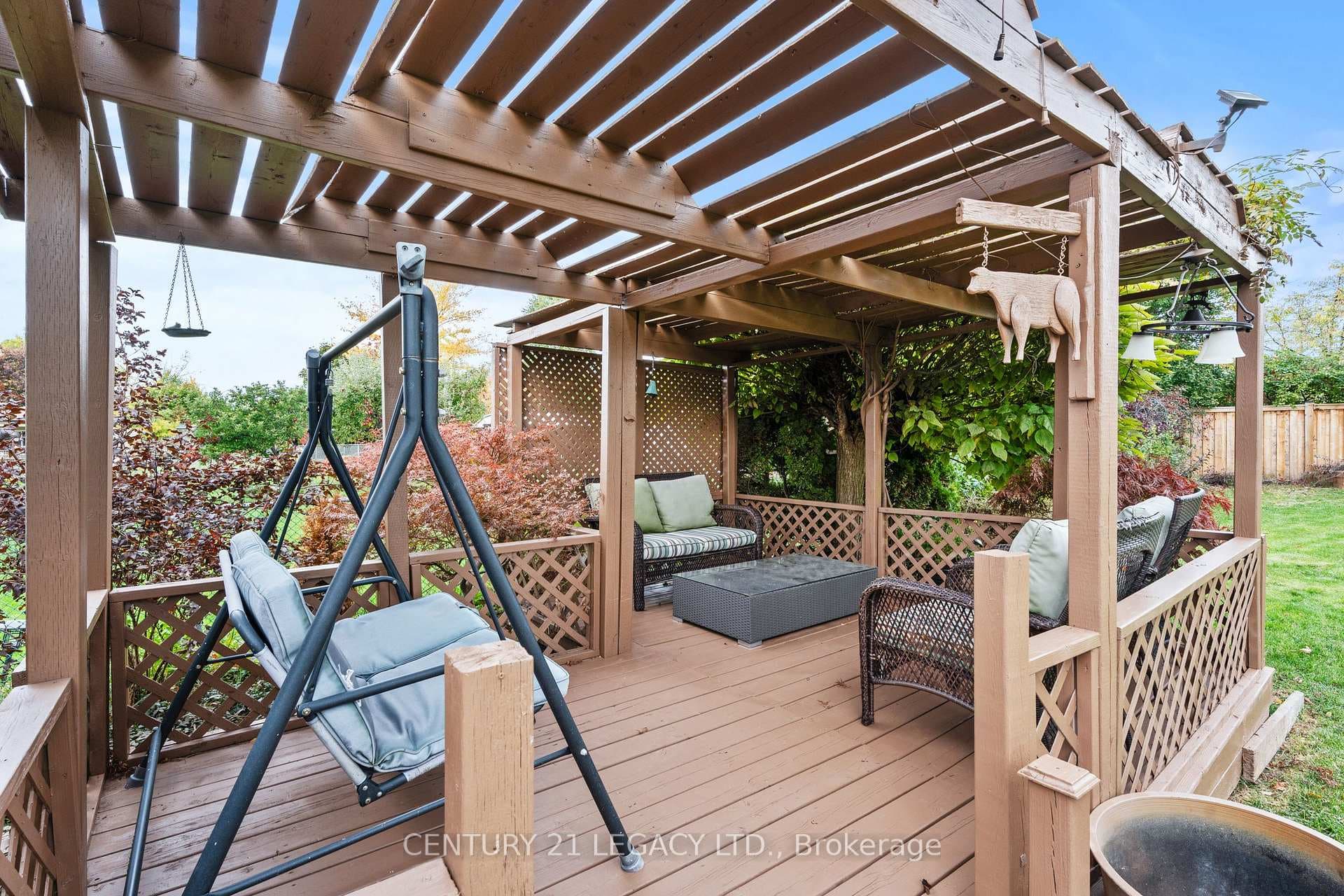 299 PINEGROVE Road photo 32