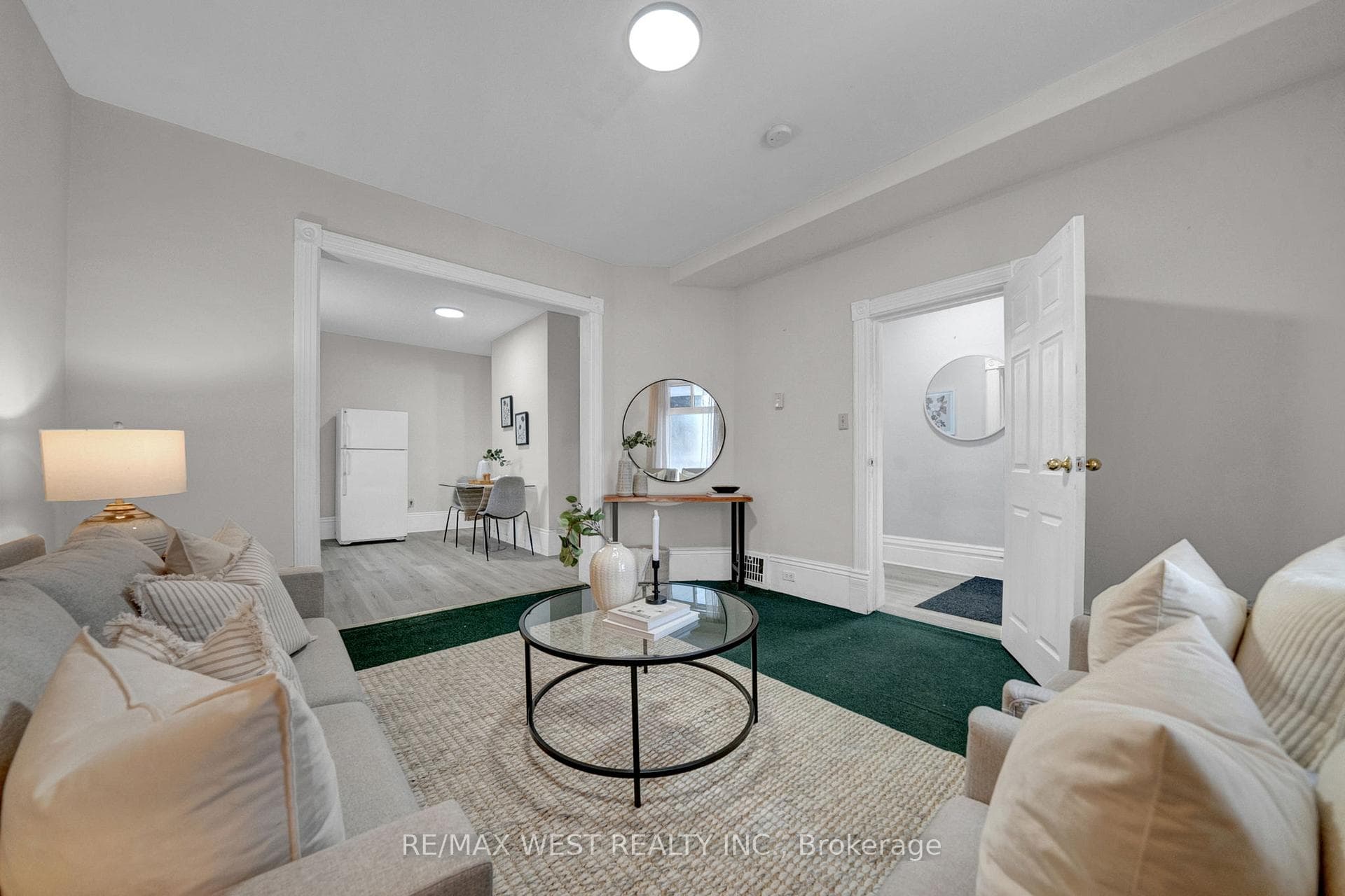 164 Albert Street photo 7