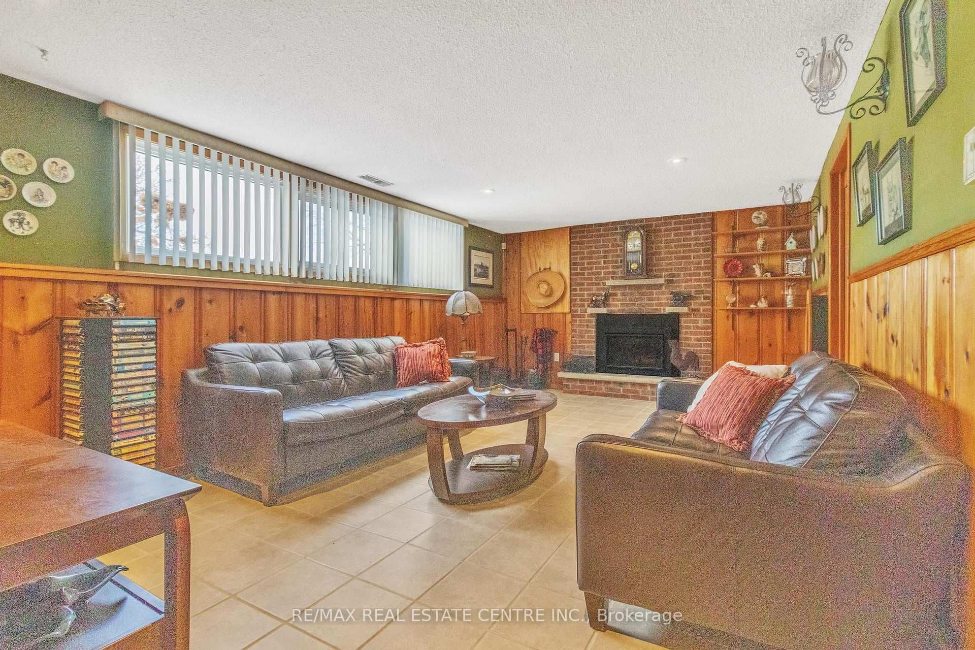 19 Meadowland Gate photo 30