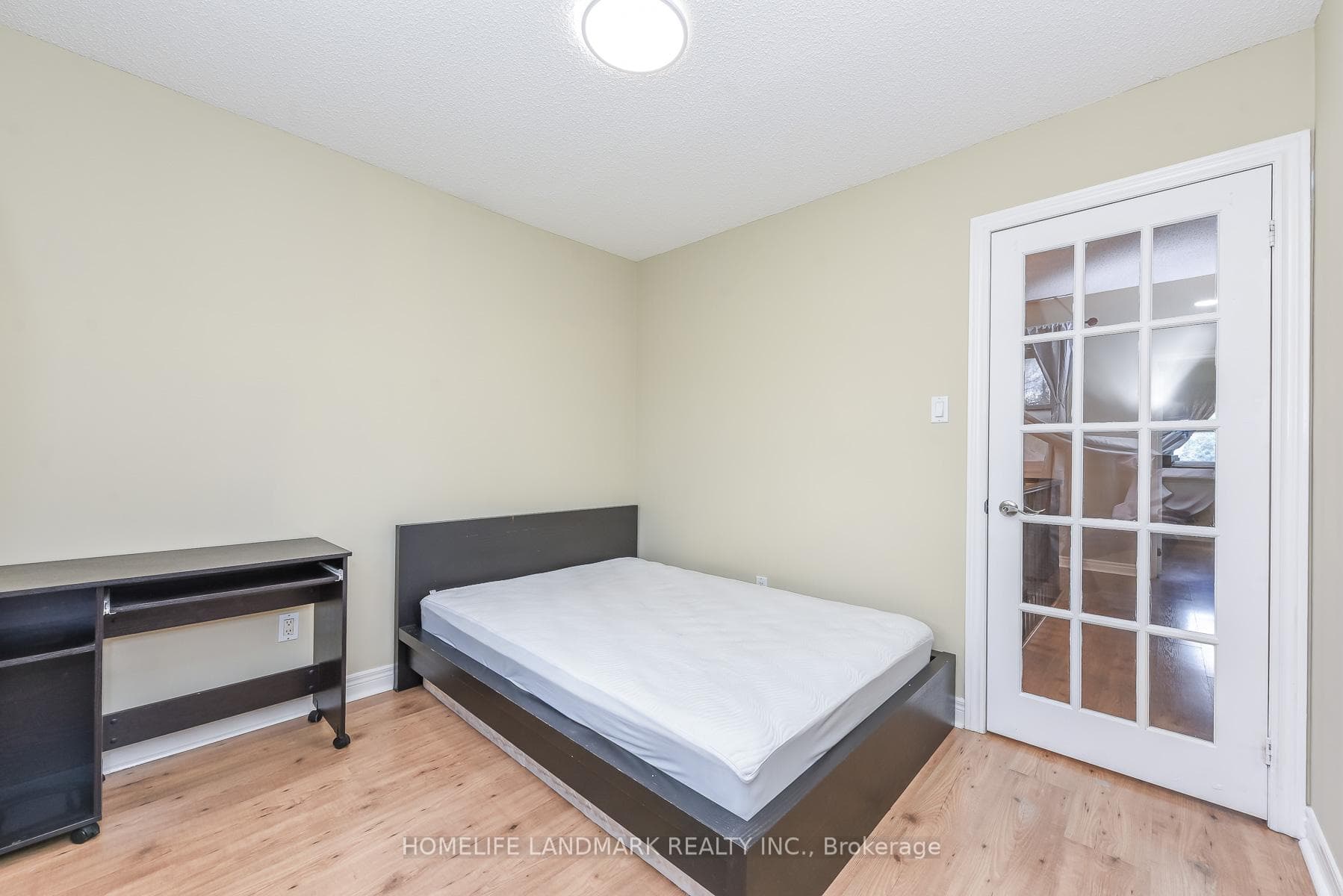 1153 Ogden Avenue photo 29