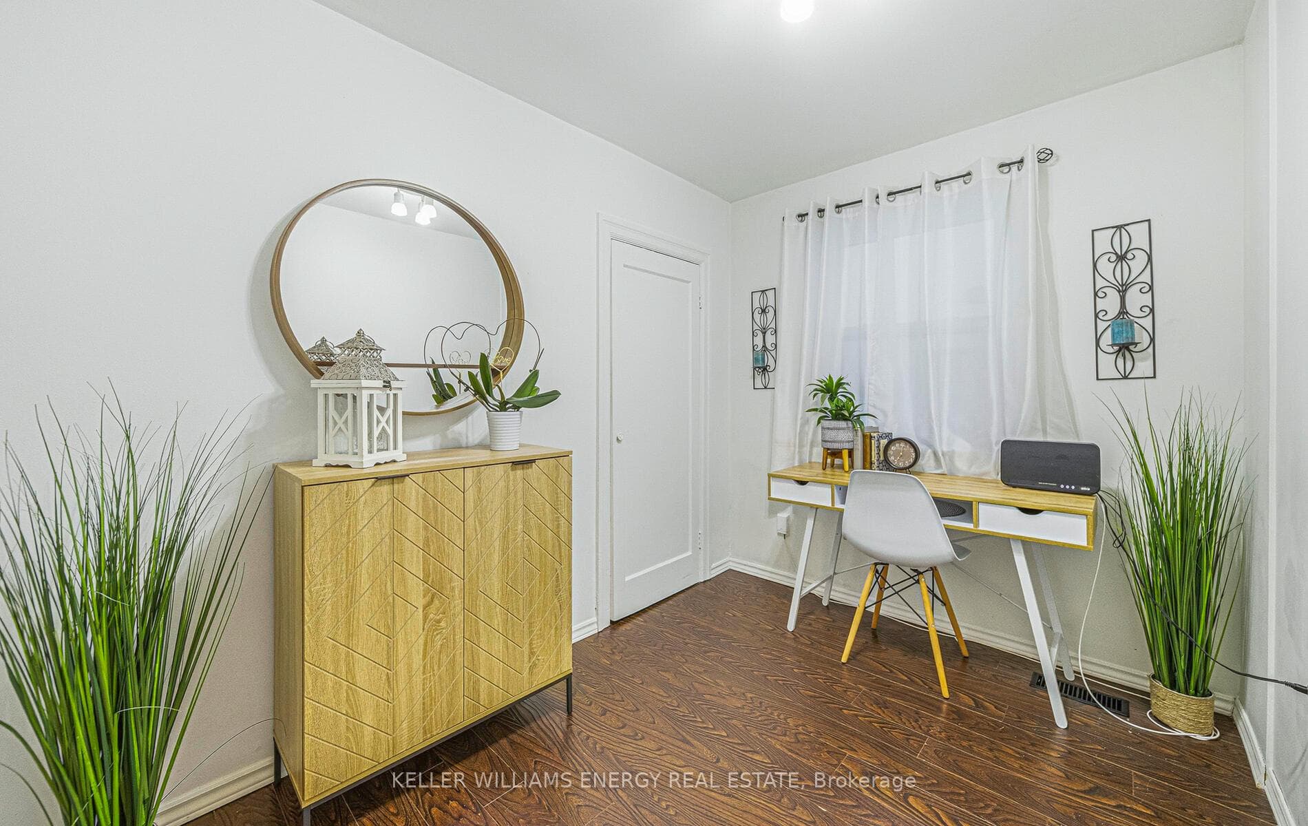 113 Kaiser Crescent photo 18