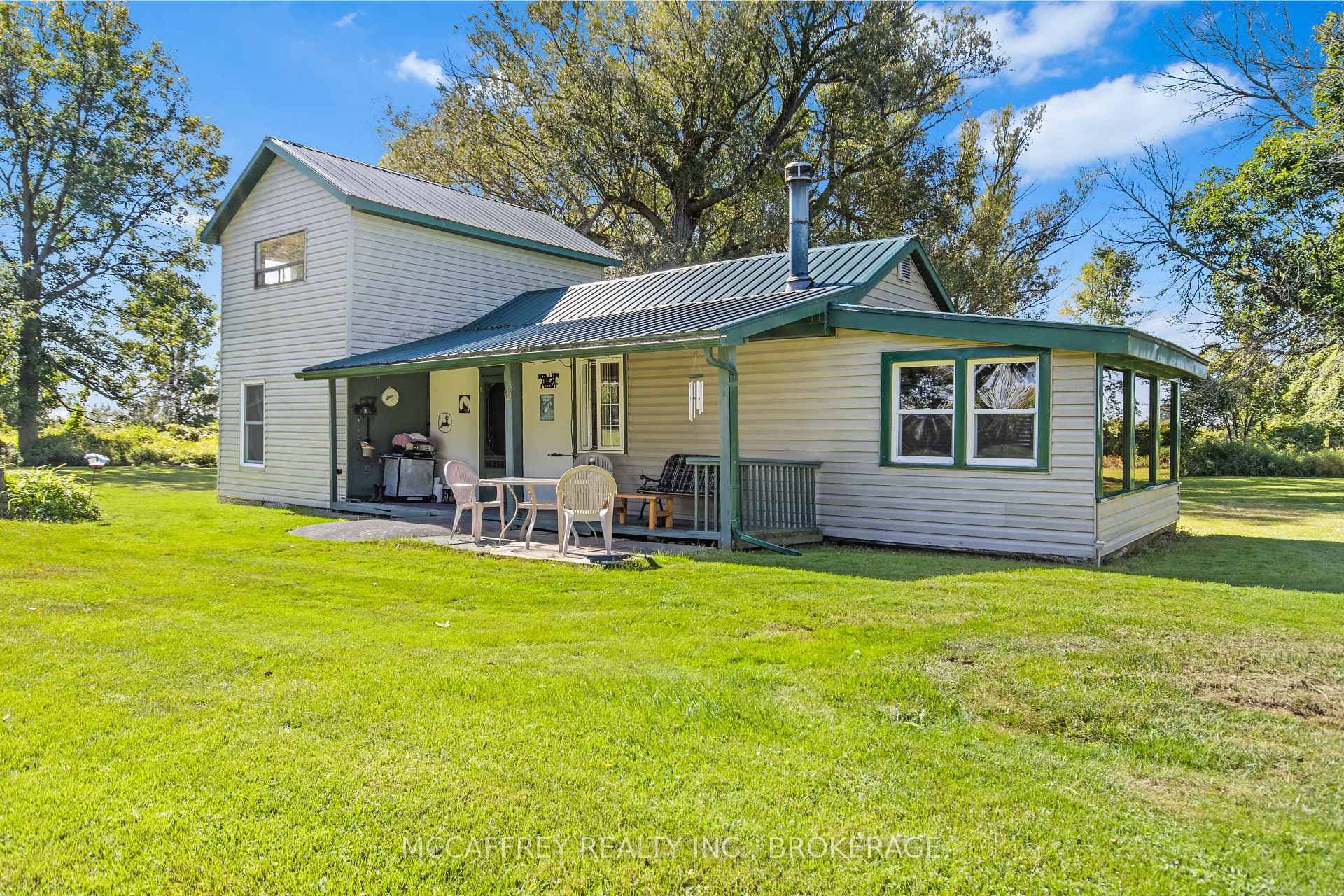 1280 GALT Street photo 4