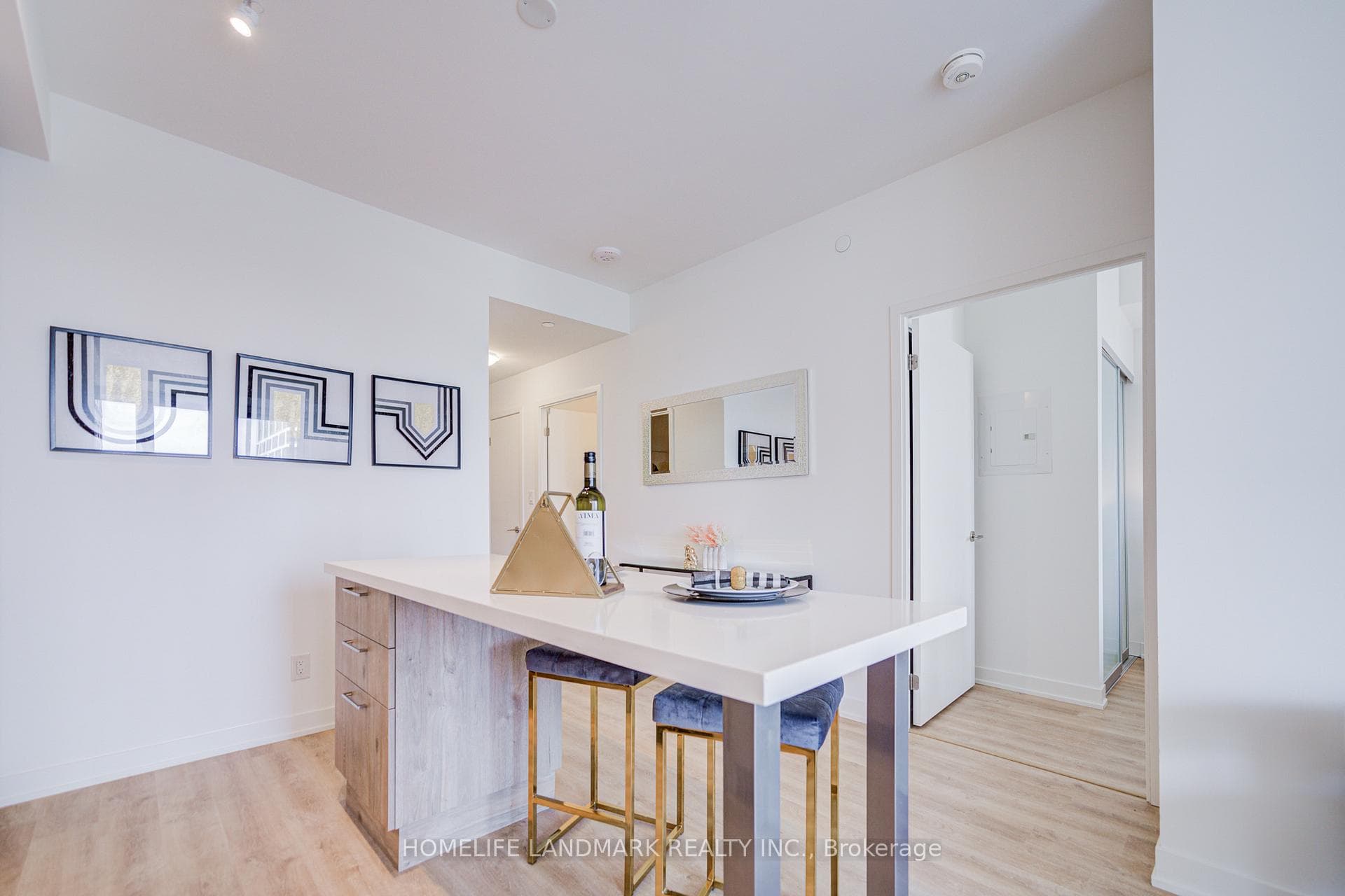 8119 Birchmount Road Unit 1302 photo 23